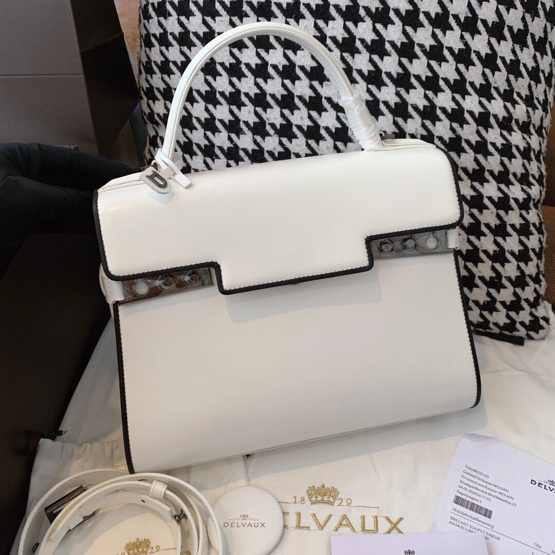MOMO--tempete GP-1001 high quality version item : 202B15K2618-2