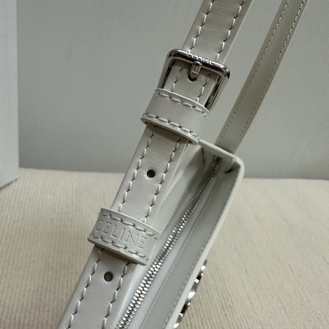 MOMO— 115703BF4-01SI item:D-B063A1676