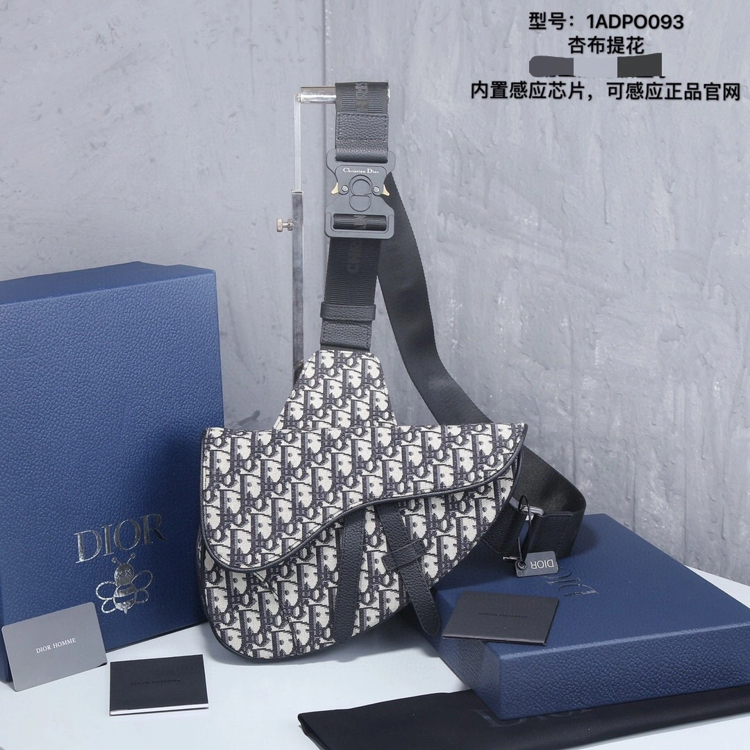 &MOMO-1ADPO093 item:A-B063L2548