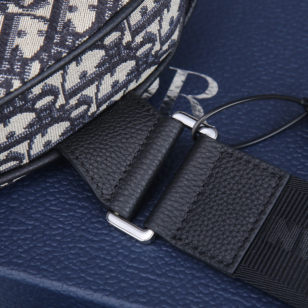 &MOMO-1ADPO093 item:A-B063L2548