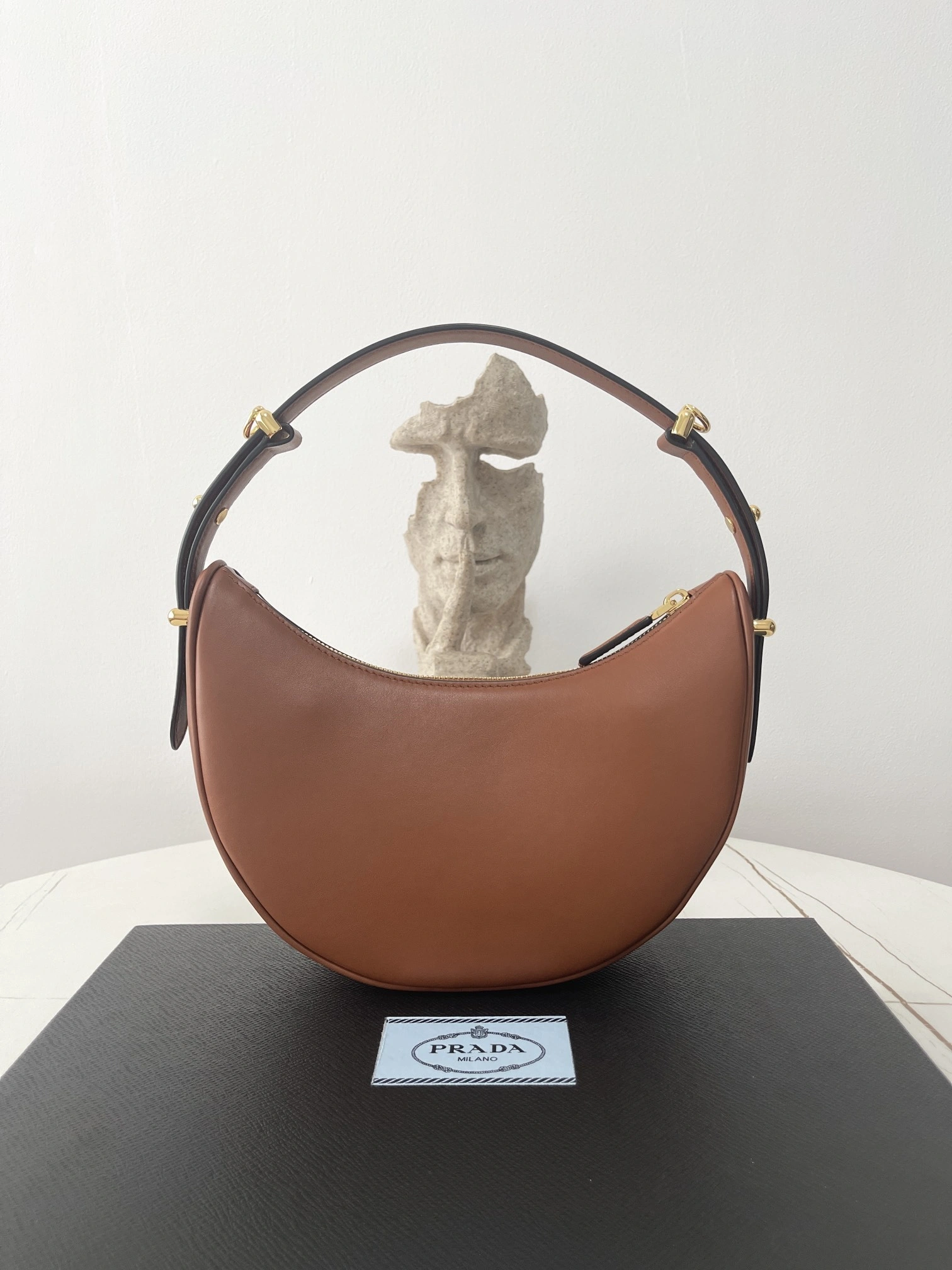 &MOMO-1BC194_ASK_F0XUG_V_OOO 1BC194_ASK_F0XUG_V_HOO cowhide item:D-B806D1517