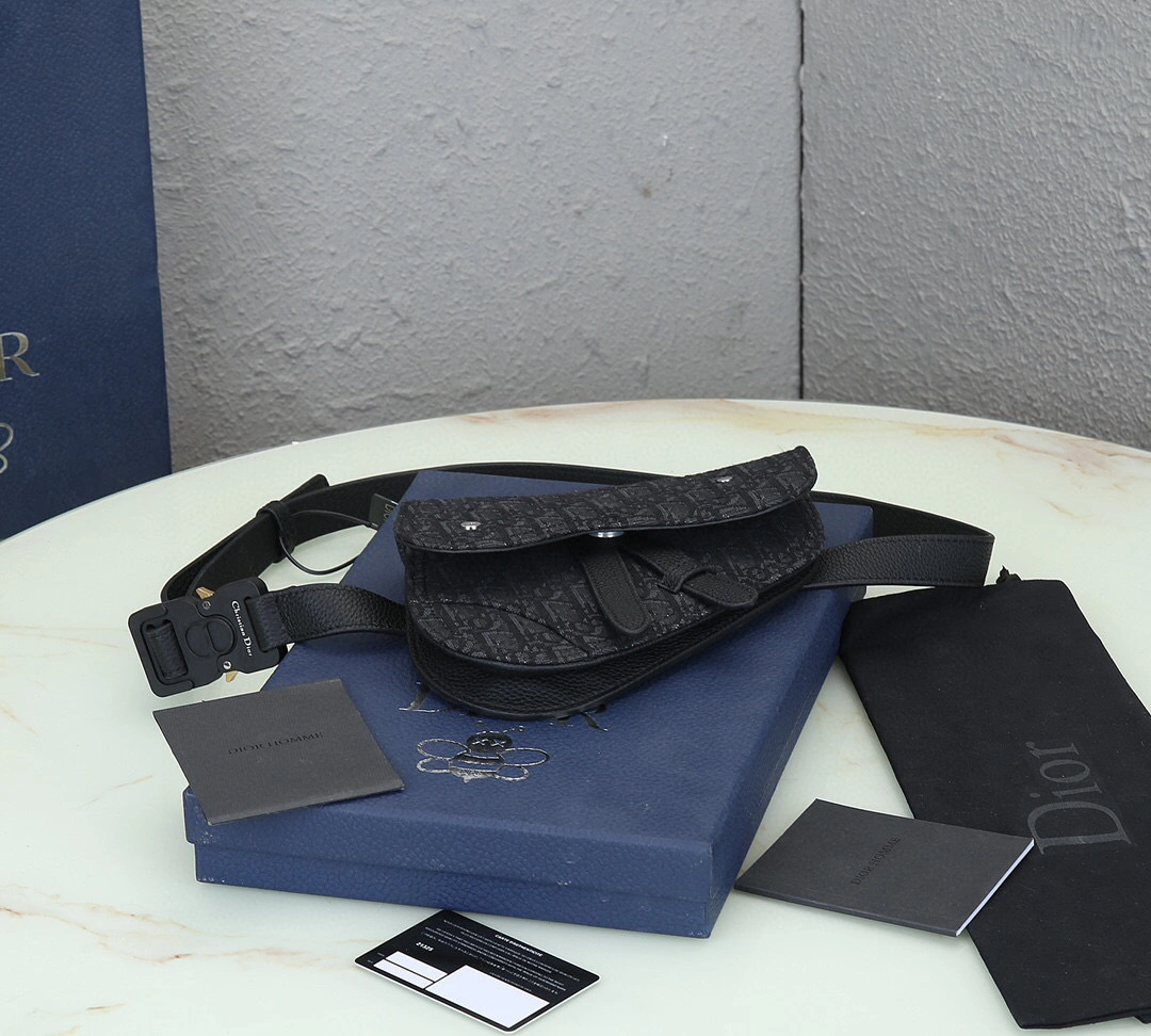 MOMO-2ADCA315YKY_H05E item:A-B063L2519