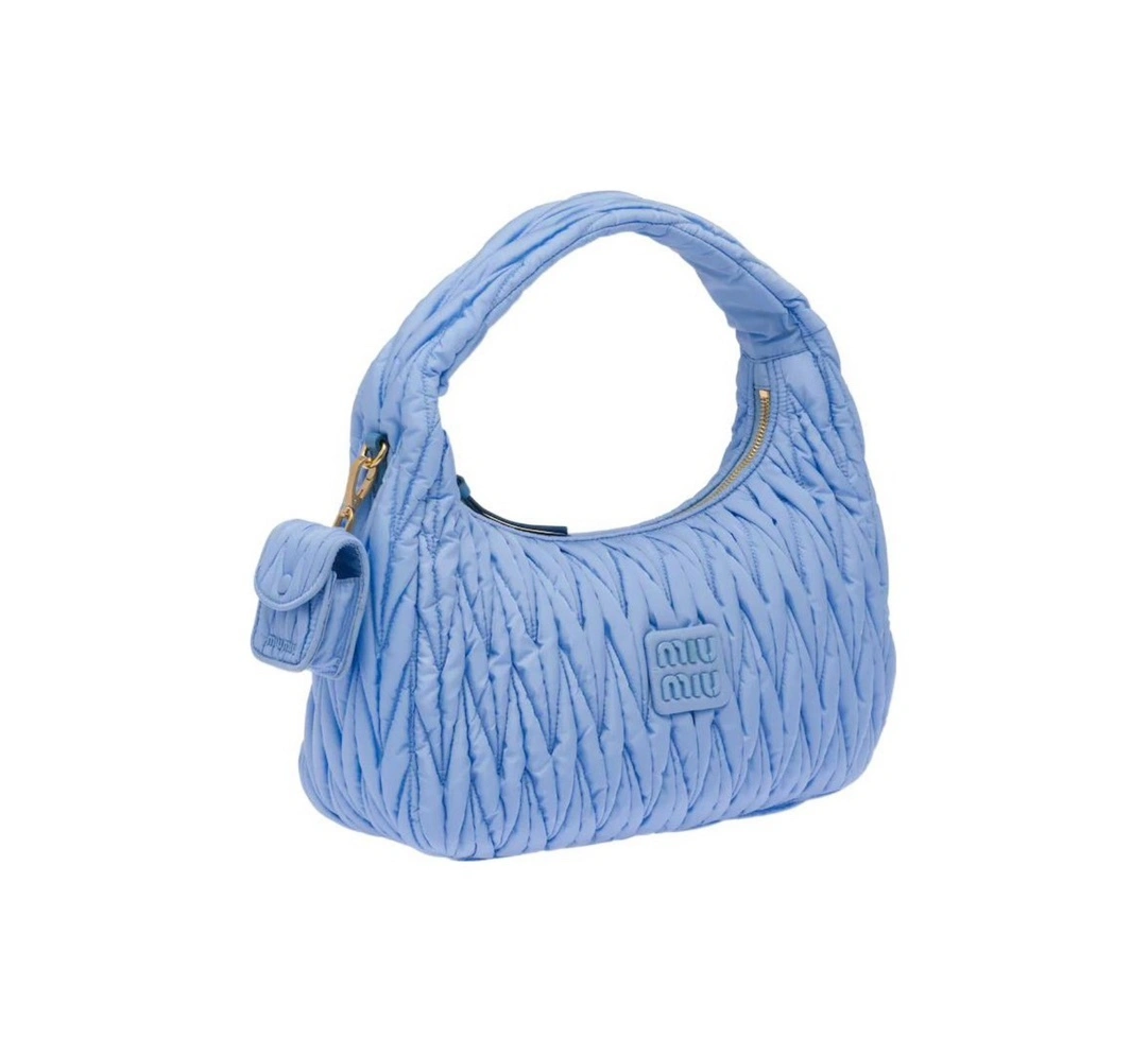 MOMO— 5BC108-2F5A-F0637-V-OOO item:D-B063A0501S