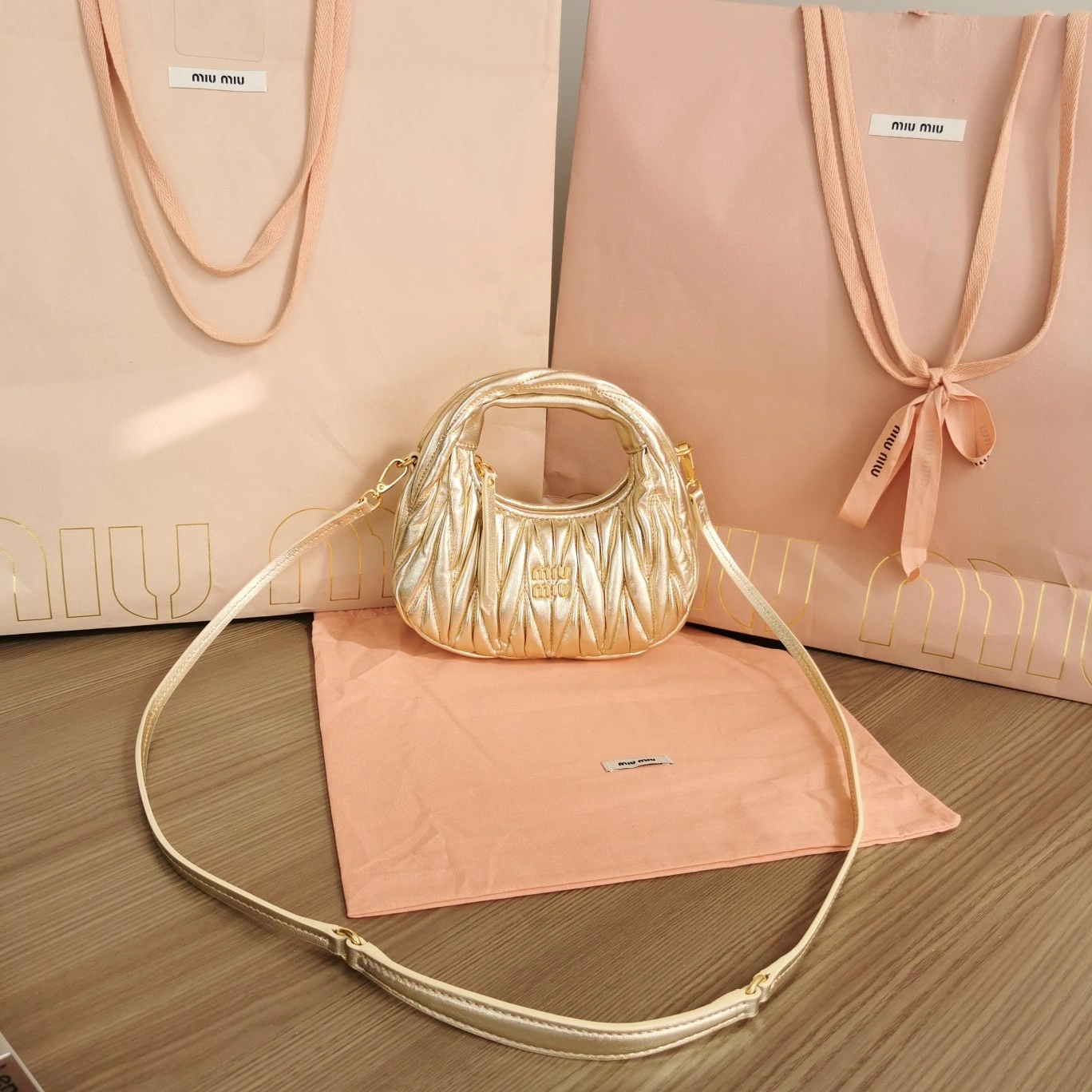 MOMO— 5BP078-N88-F0846-V-OOO item:D-B063A0514S