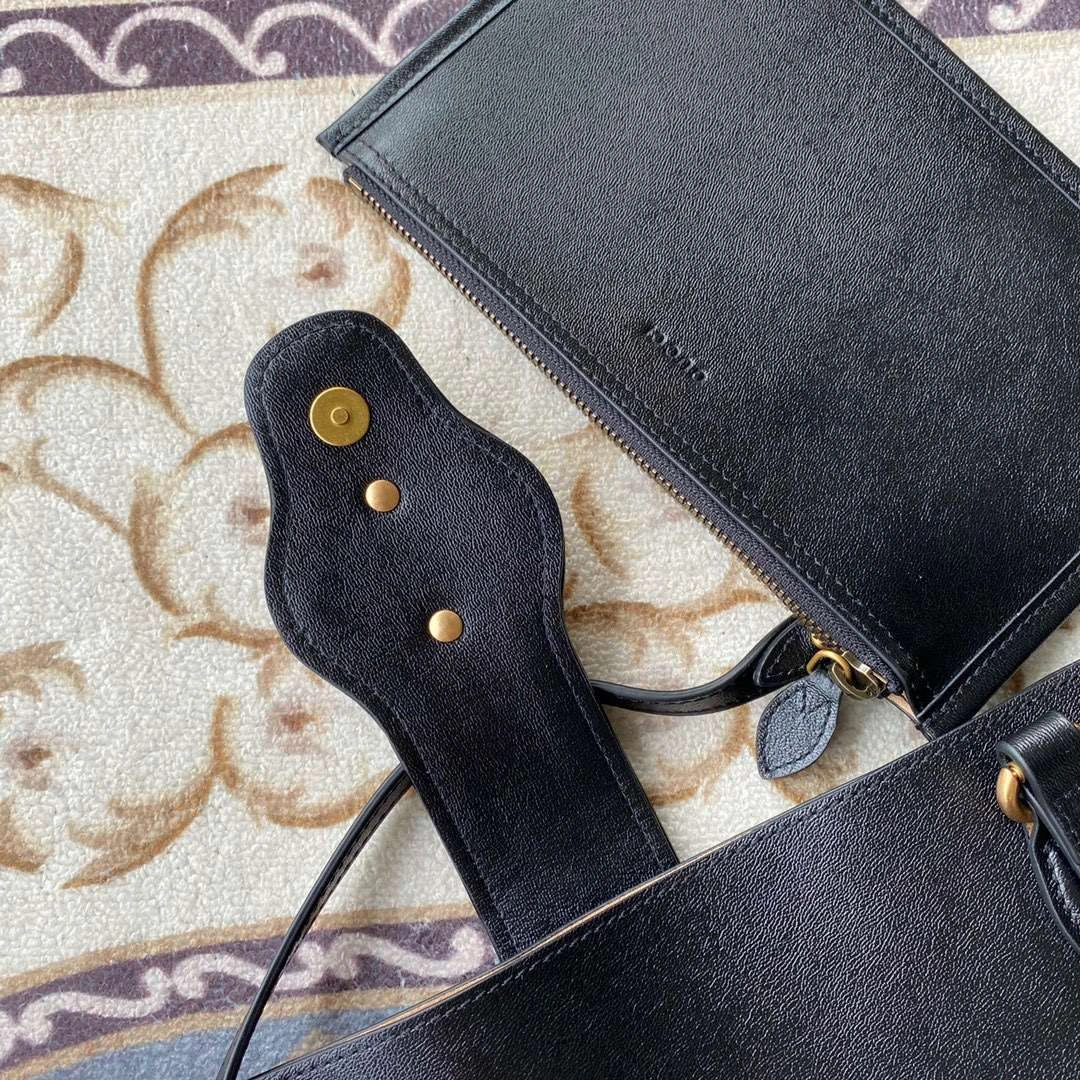 *MOMO— 649577 cowhide item：242B66E2544