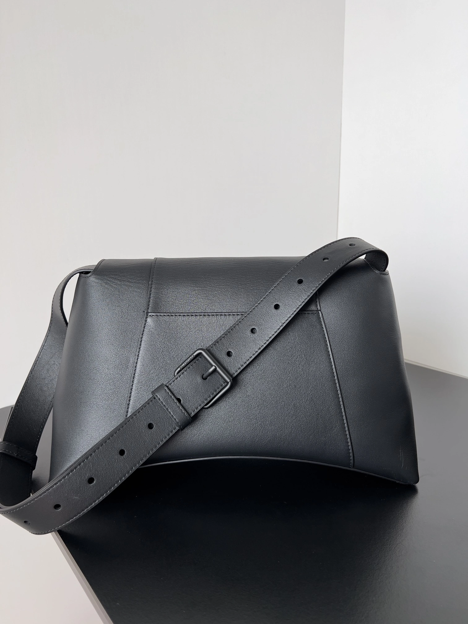 MOMO-67135329S171000 67135429S171000 high quality version item：C-B063I2028V