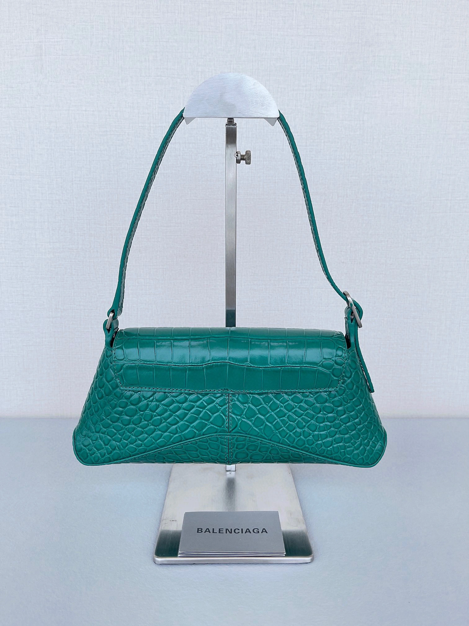 MOMO-695645-2108Y-3613 Bag item：B-B063F1916C