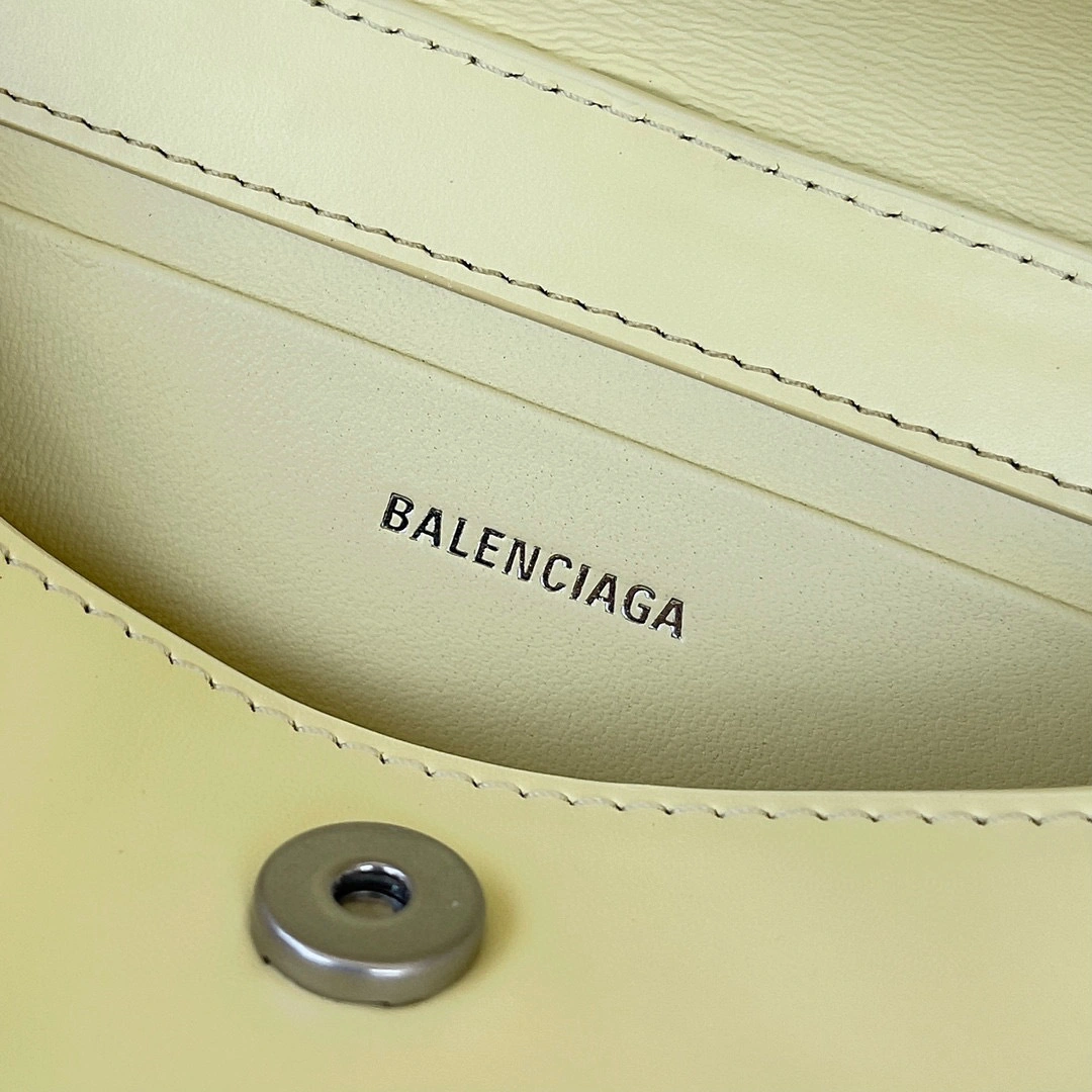 MOMO-695645-2109A-7408 Bag item：B-B063F1917C