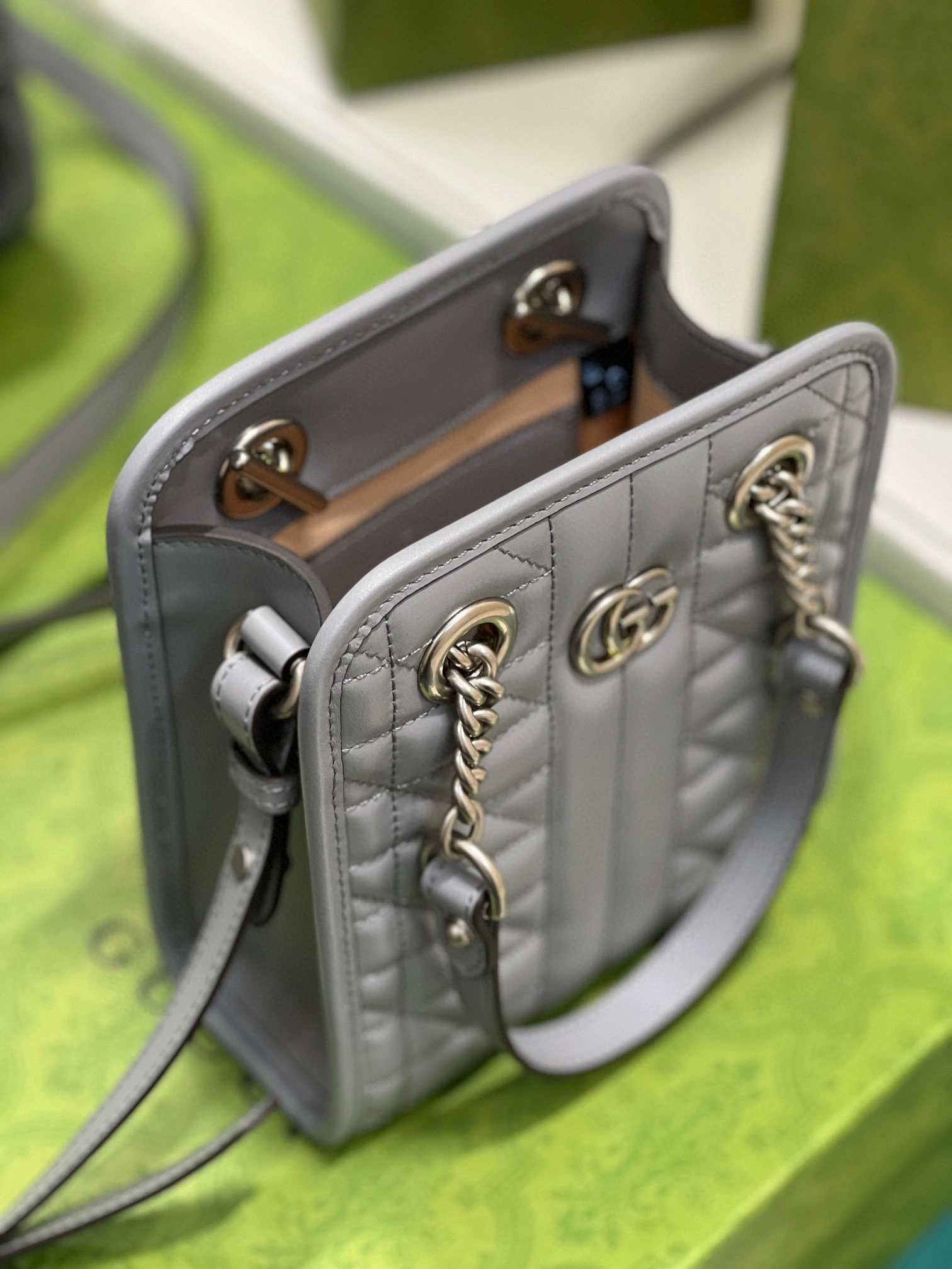 MOMO-696123-UM8BF-1711 Marmont cowhide item：B-B000F1122C