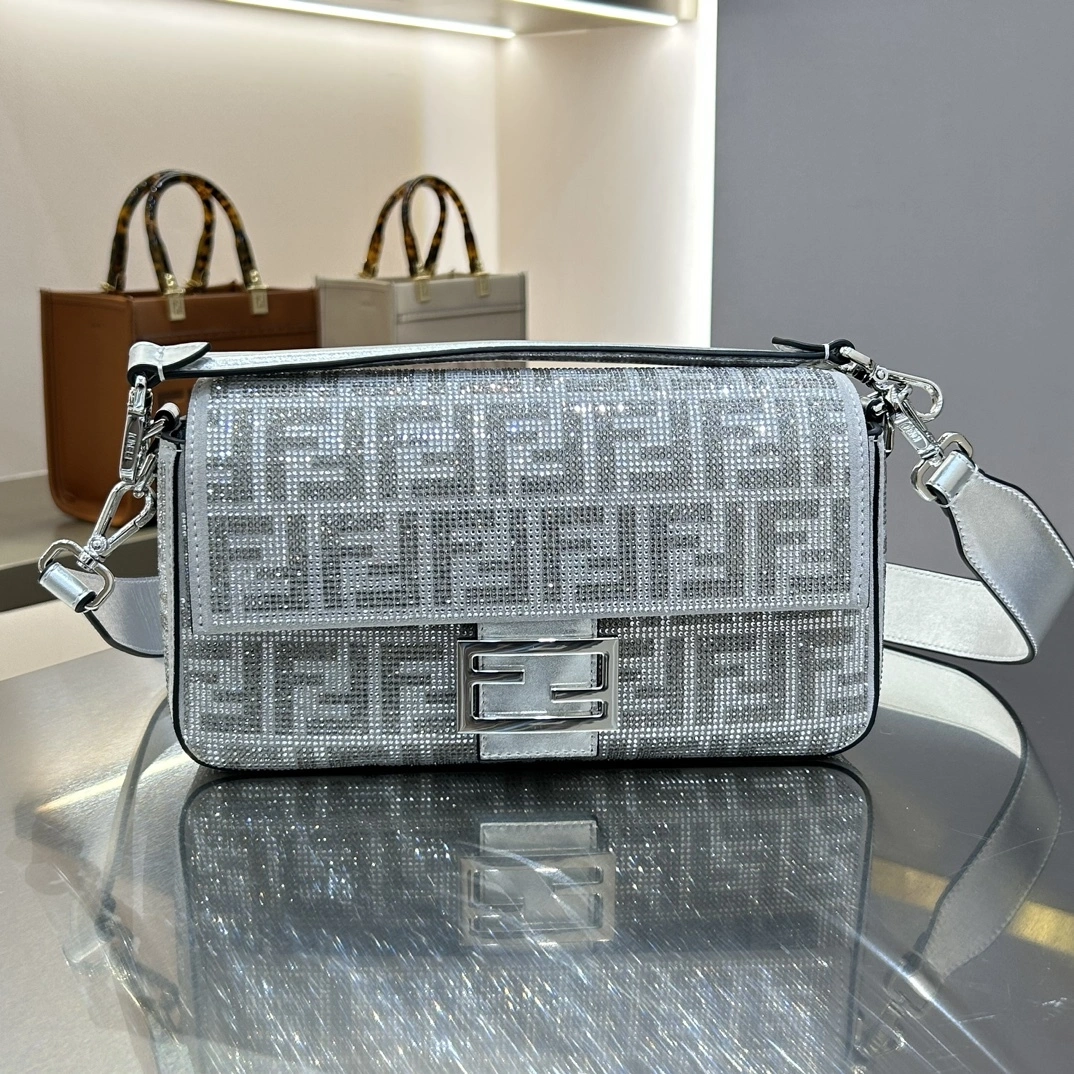 MOMO— 8BR600-APKF-F1JSU item:D-B063A1677