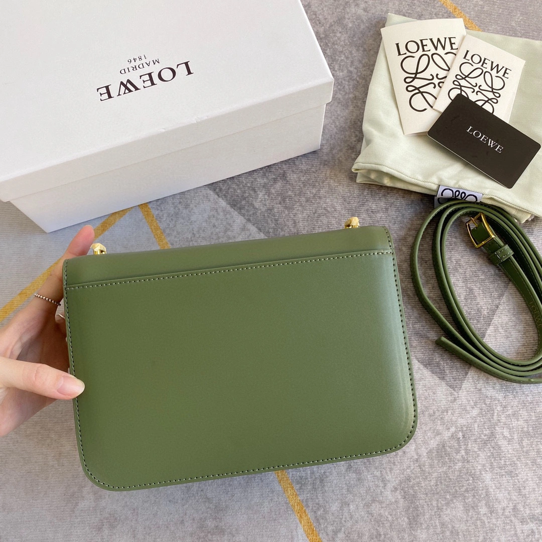 MOMO-A896N01X03-3949 GOYA item：B-B564F1016C