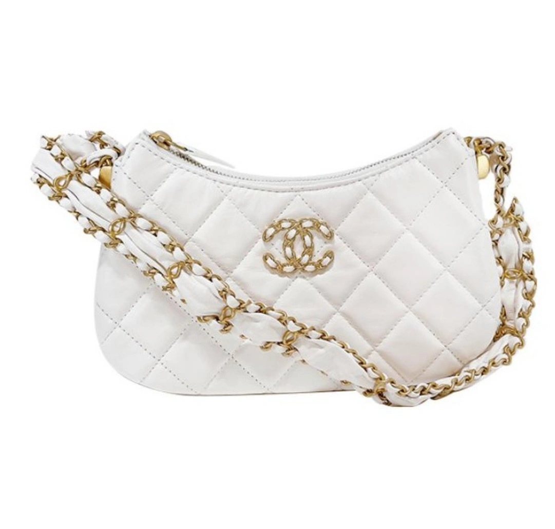 MOMO— AP3647-B14306-10601 item:D-B063A0521S