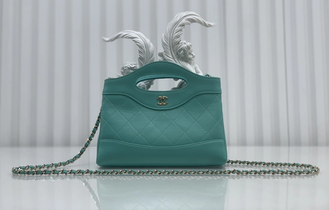 &MOMO— AP3656-B14880-NS837 item:D-B063A0522S