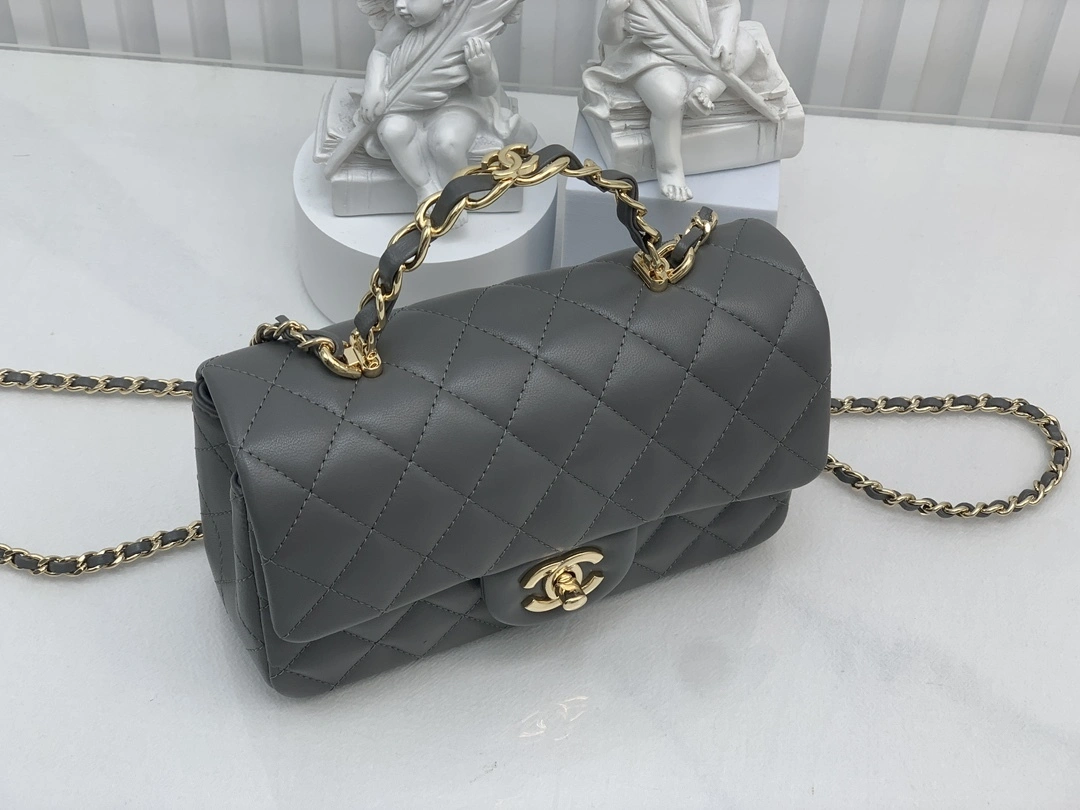 MOMO— AS2431-B14475-NR652 item:D-B063A0519S