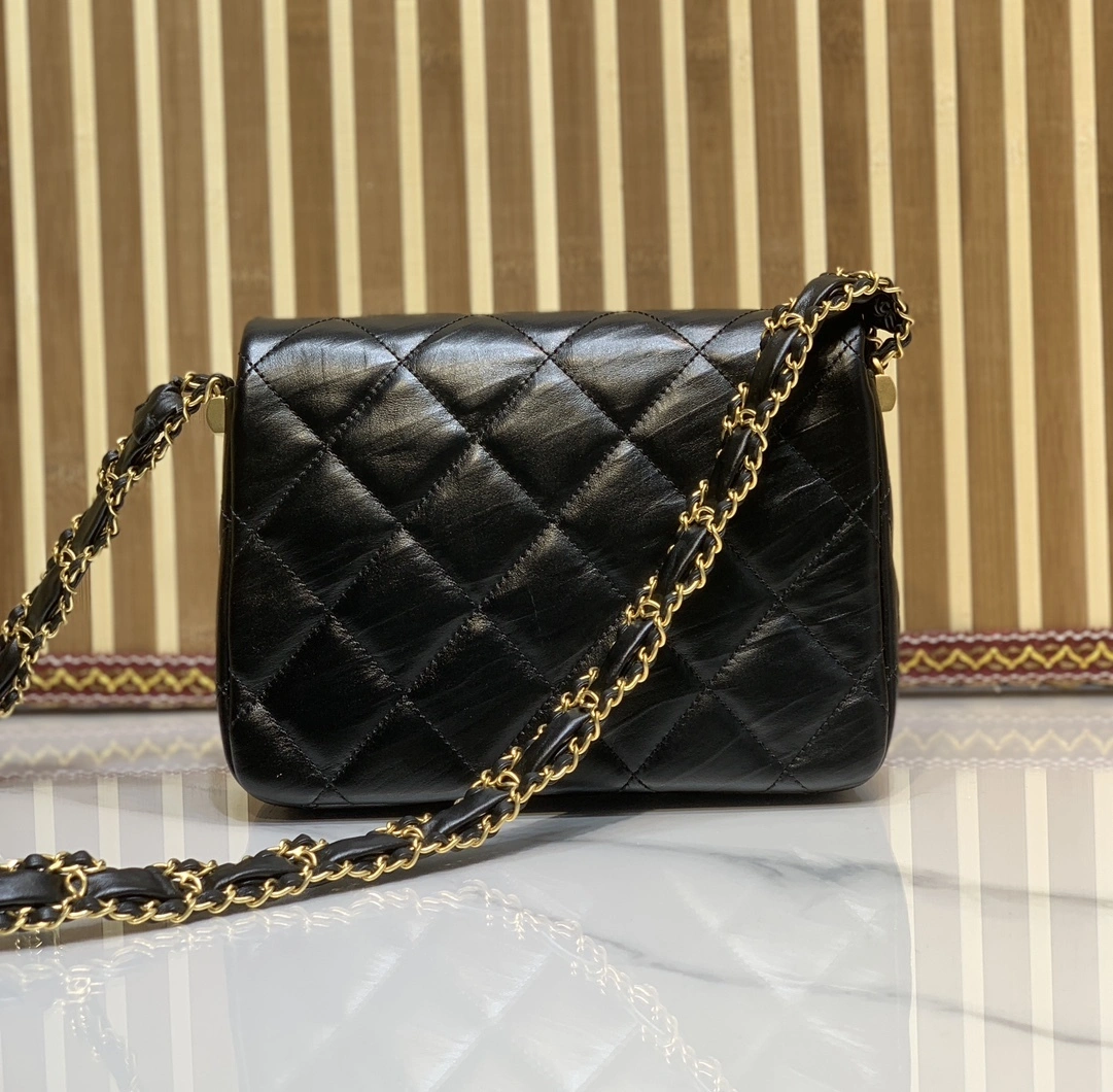 MOMO— AS4423-B14315-94305 item:D-B063A0520S