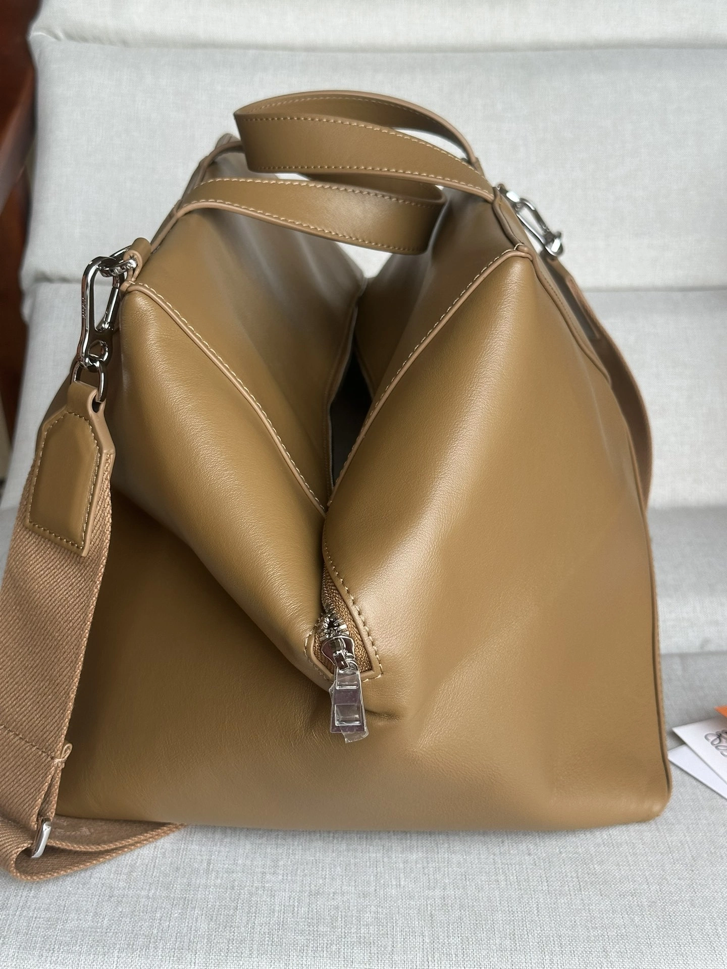 MOMO— B510PUBX01-3980 item:D-B063A0516S