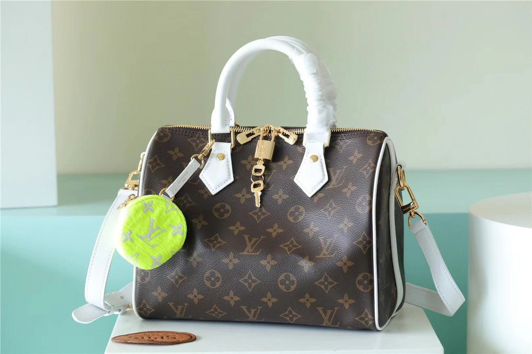 MOMO-M20754 25 item：B-B063E2539C