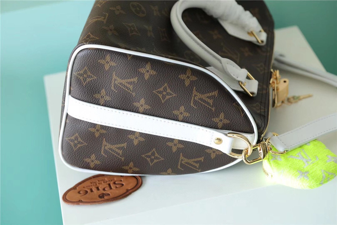 MOMO-M20754 25 item：B-B063E2539C