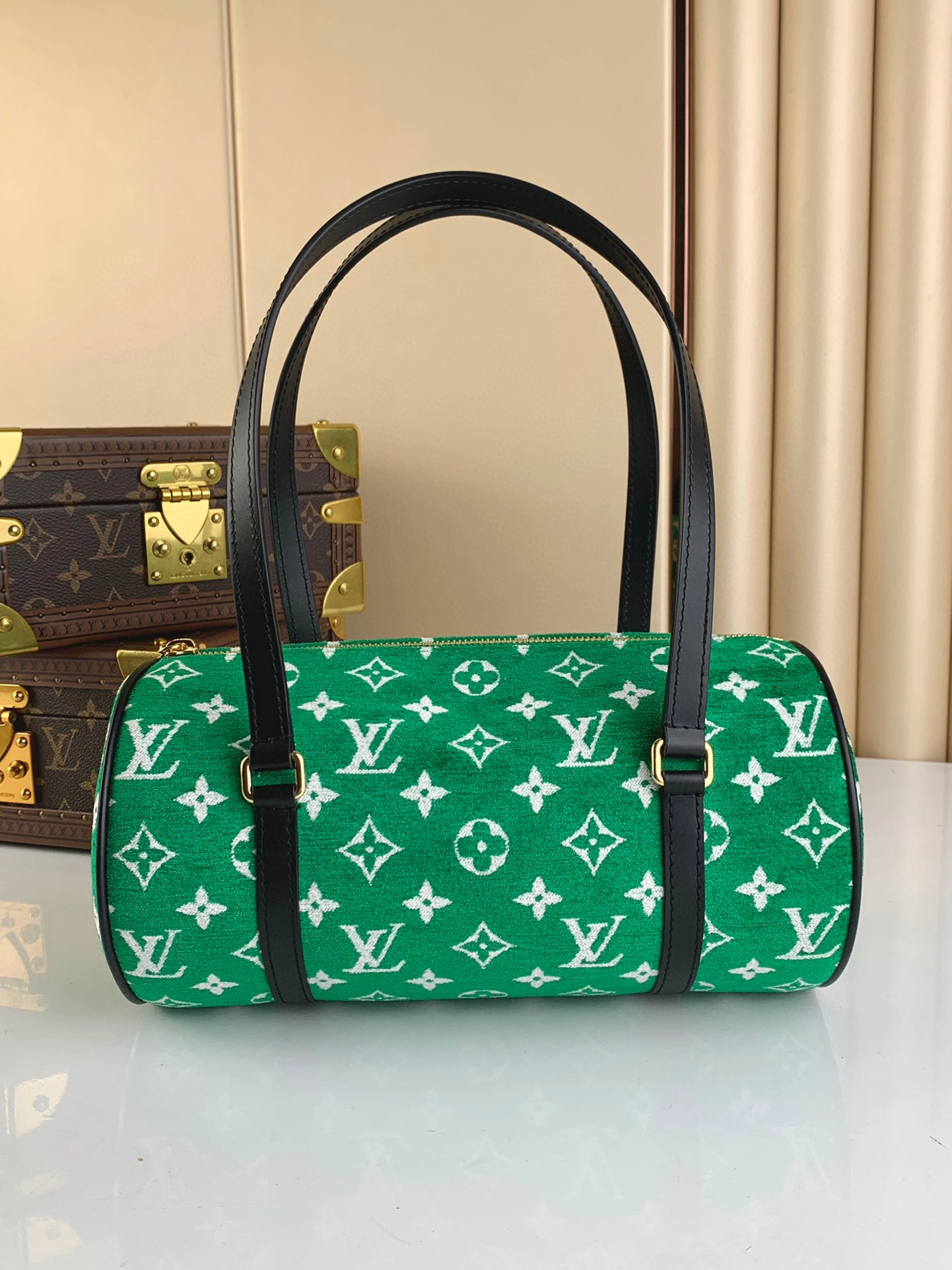 MOMO-M46206 item：B-B000E2548C