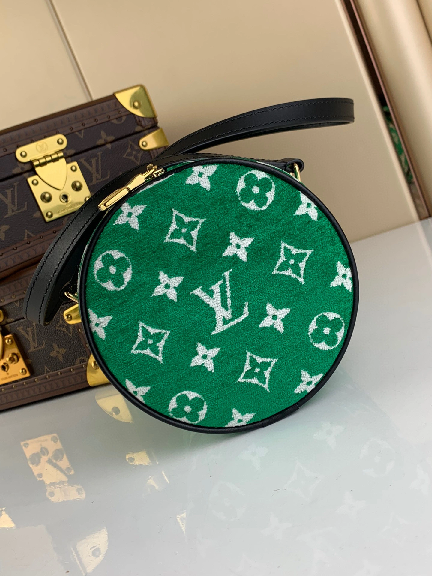 MOMO-M46206 item：B-B000E2548C