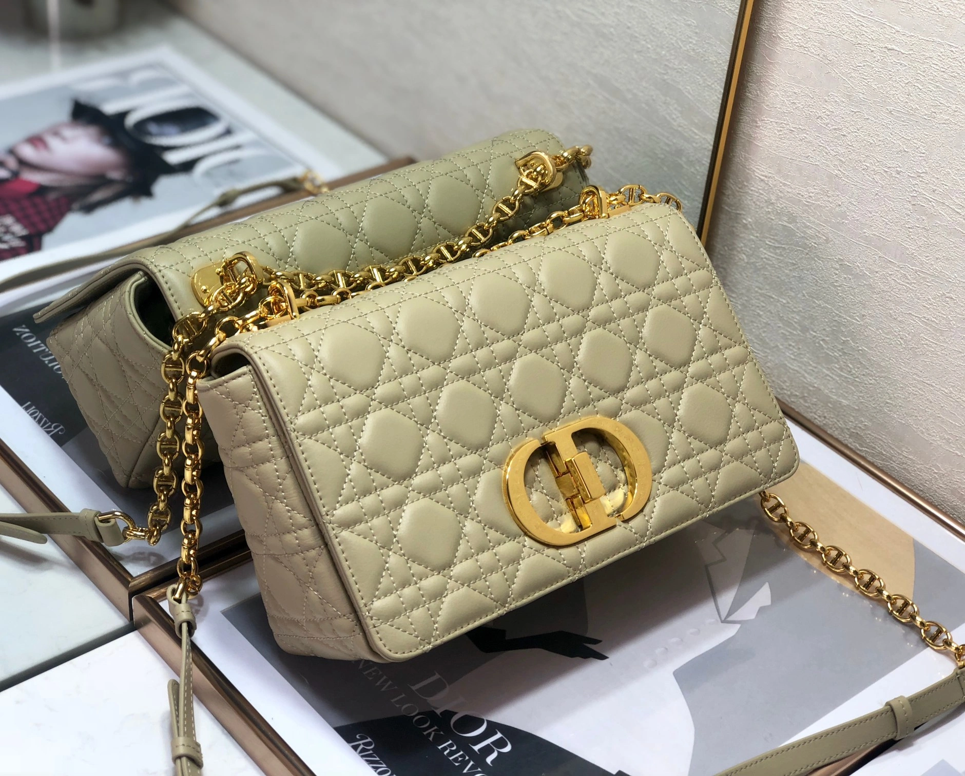 MOMO-M9241UWHC_M39U M9241UWHC-M39U item：C-B063G3118R