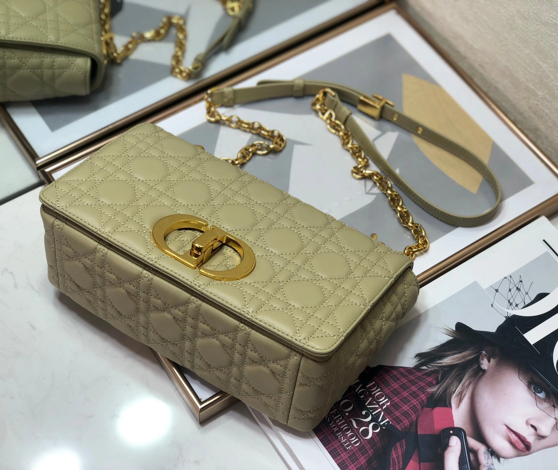 MOMO-M9241UWHC_M39U M9241UWHC-M39U item：C-B063G3118R