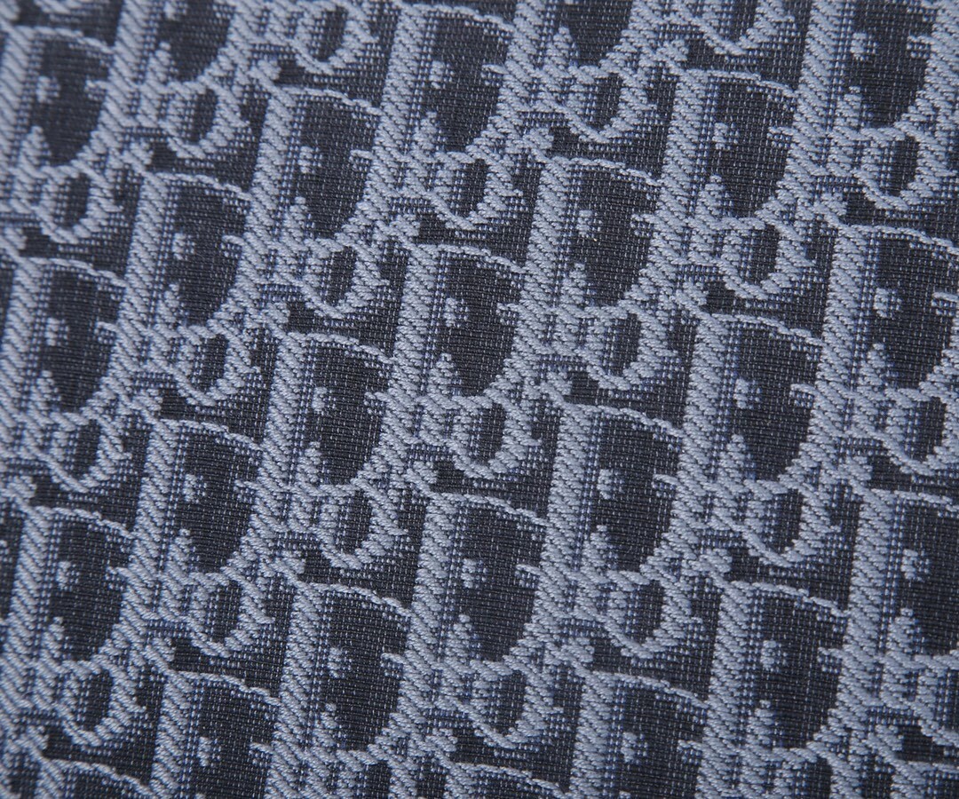 MOMO-OBLIQUE item:A-B063L2535