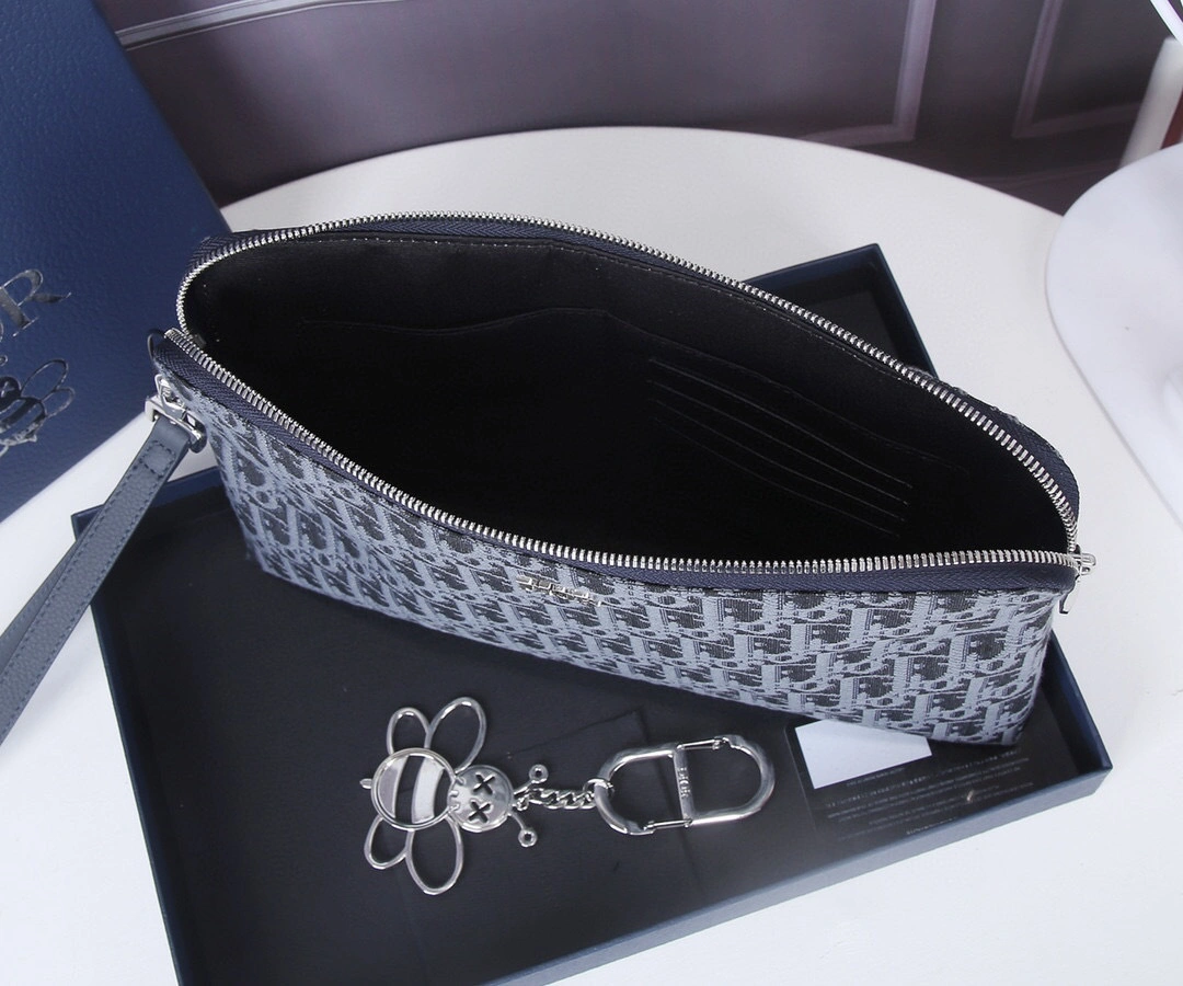 MOMO-OBLIQUE item:A-B063L2535