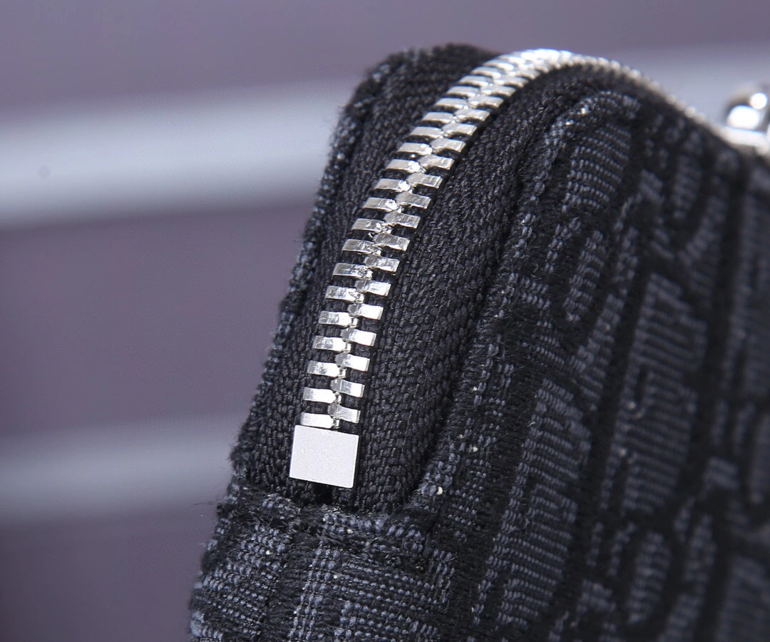 MOMO-OBLIQUE item:A-B063L2536