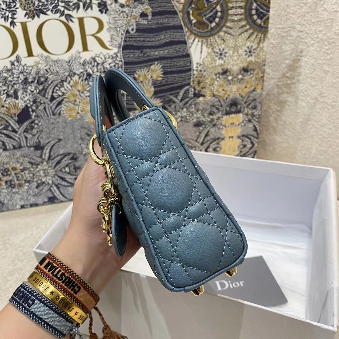 &MOMO-S0856ONGE-M81B item : C-B00D5389T