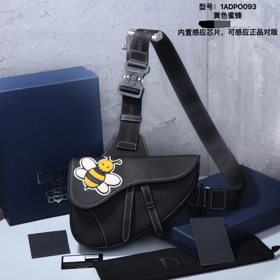 MOMO-SADDLE 1ADPO093 item:A-B063L2563