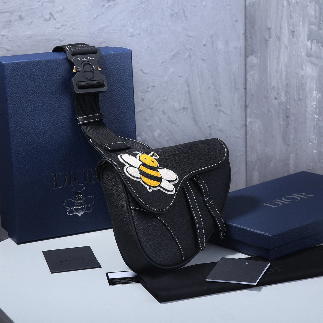 MOMO-SADDLE 1ADPO093 item:A-B063L2563
