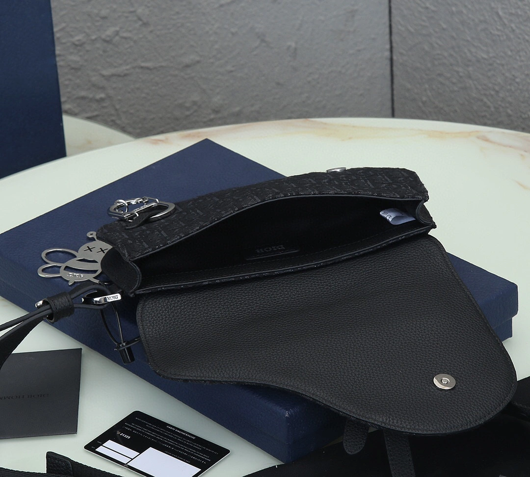 MOMO-SADDLE 1ADPO095YKY_H28E item:A-B063L2511