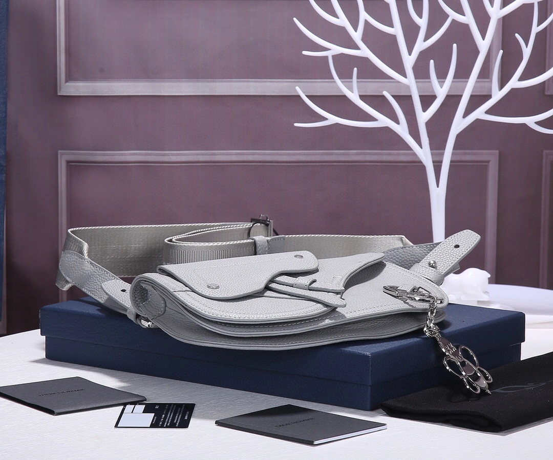 MOMO-SADDLE item:A-B063L2506