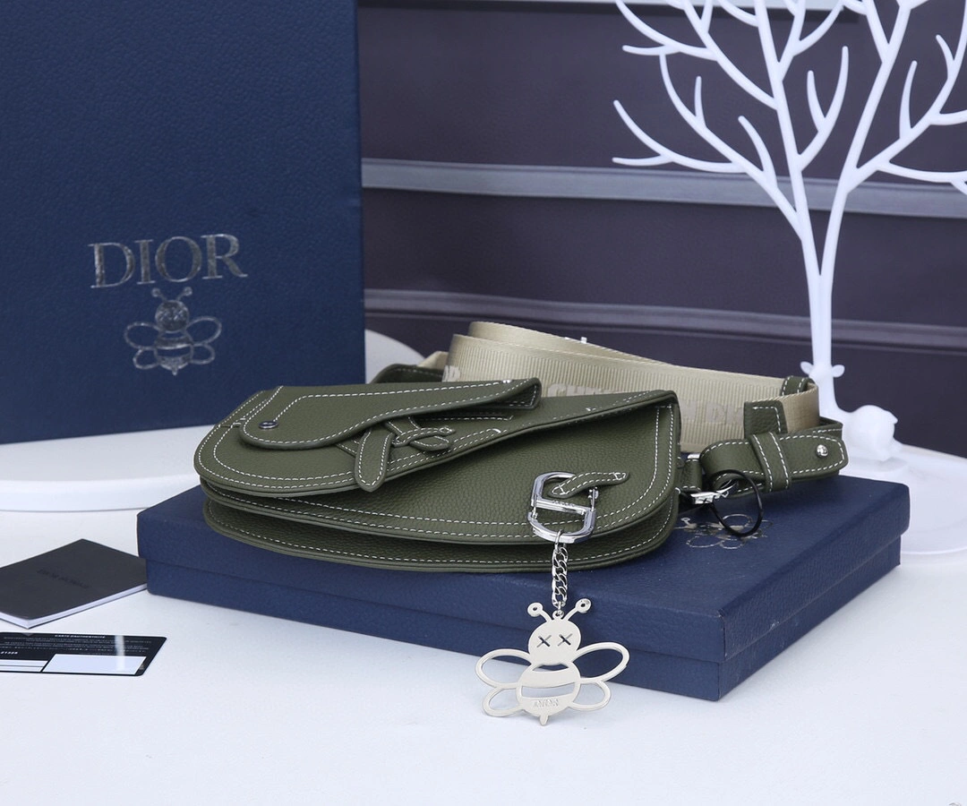 MOMO-SADDLE item:A-B063L2507
