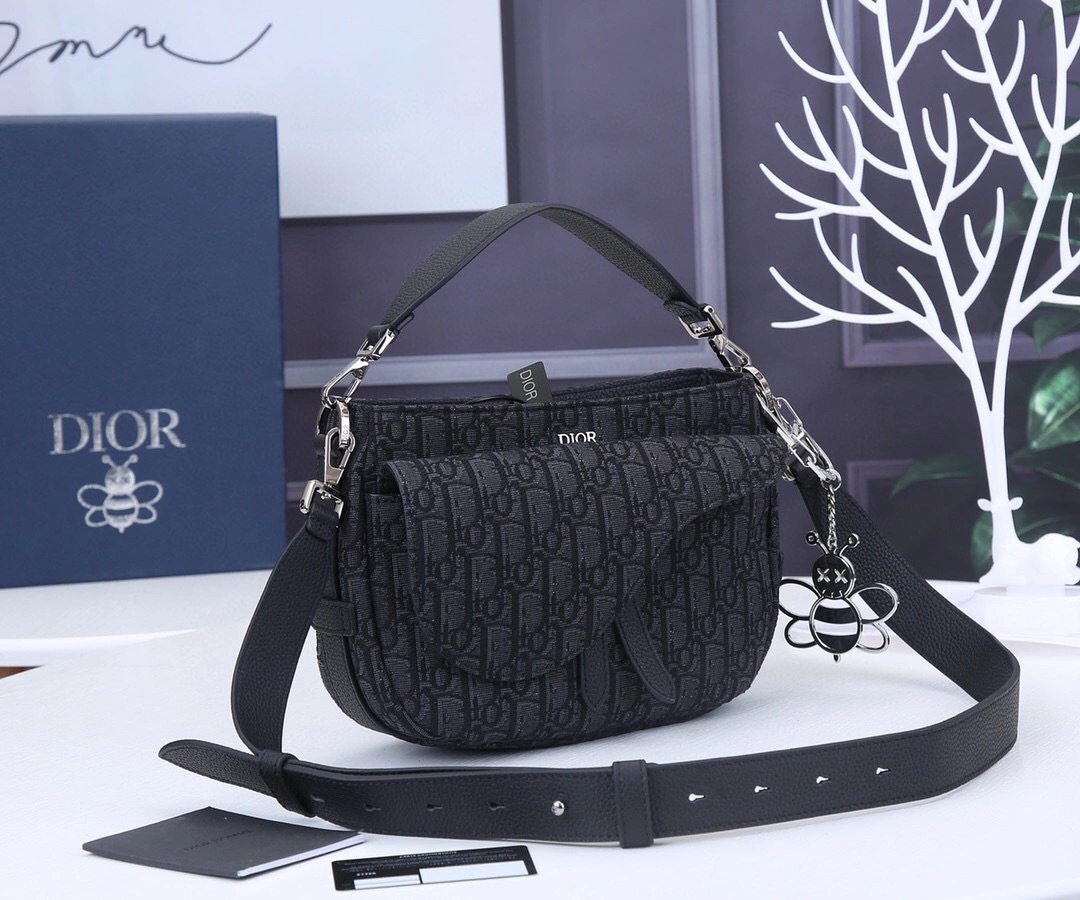 MOMO-Saddle Soft item:A-B063L2558