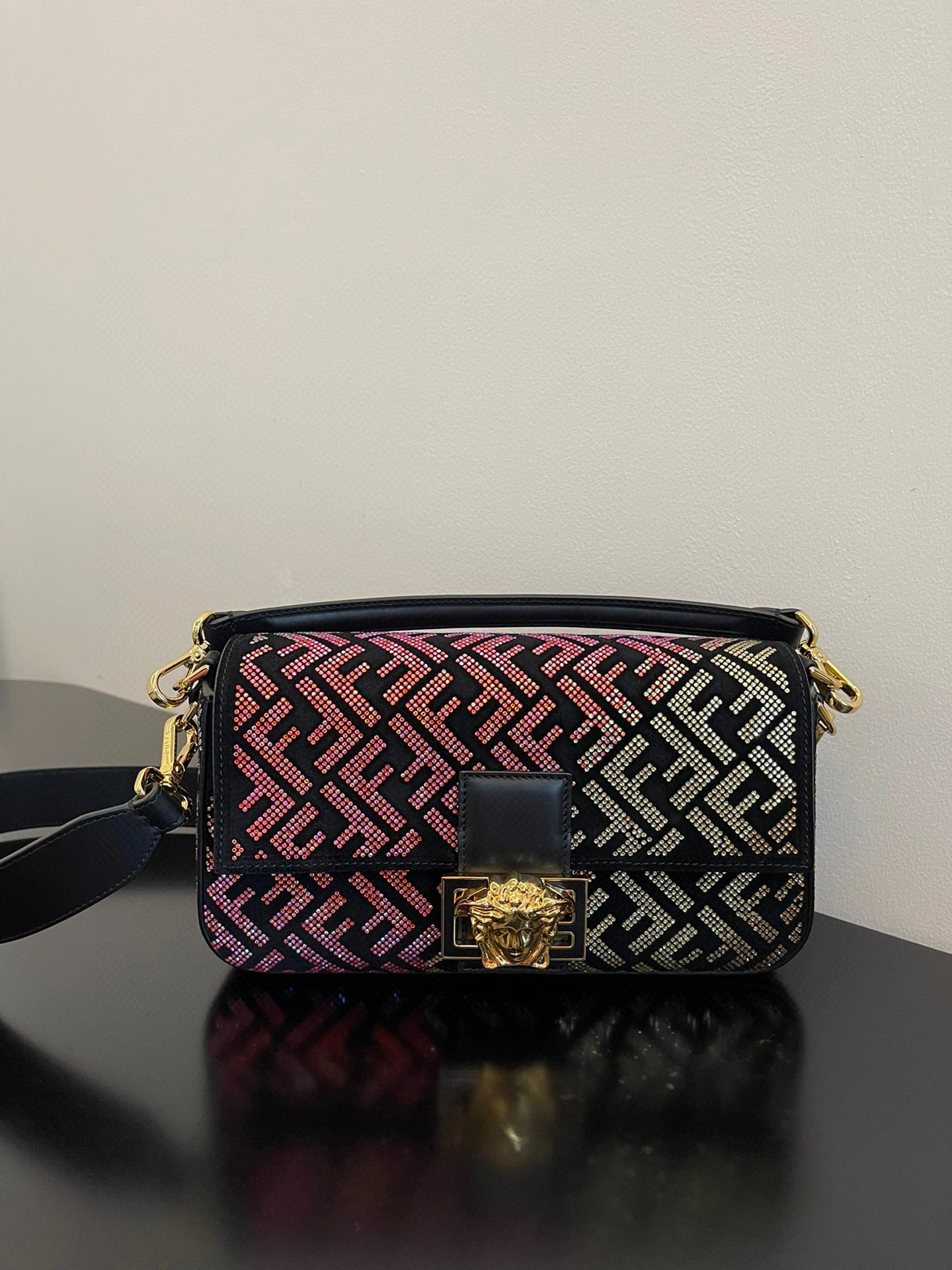 MOMO-high quality version 1006679-1A04639-6X25F Baquette item：B-B000I2405C
