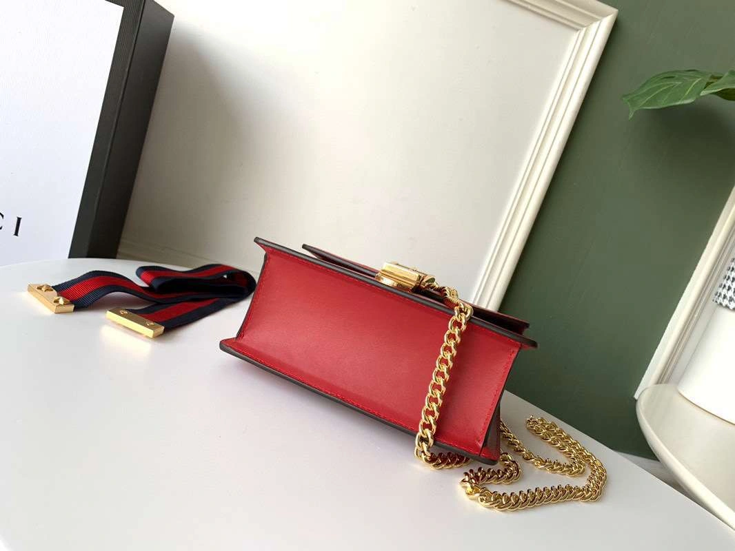 *MOMO—431666 item：242B50E2543