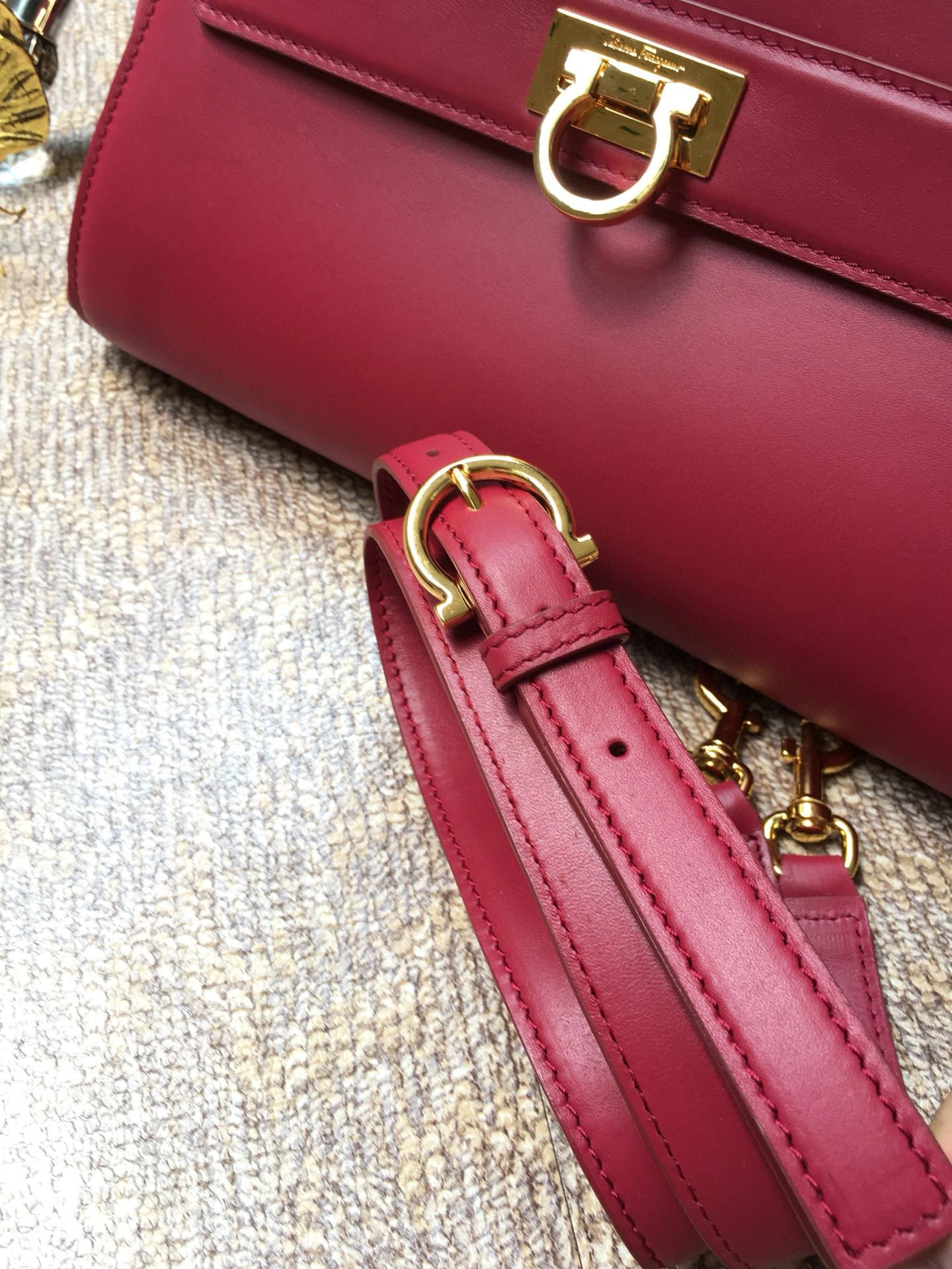 MOMO—Big Sofia Cowhide Sheepskin high quality version item : 202B13K2423