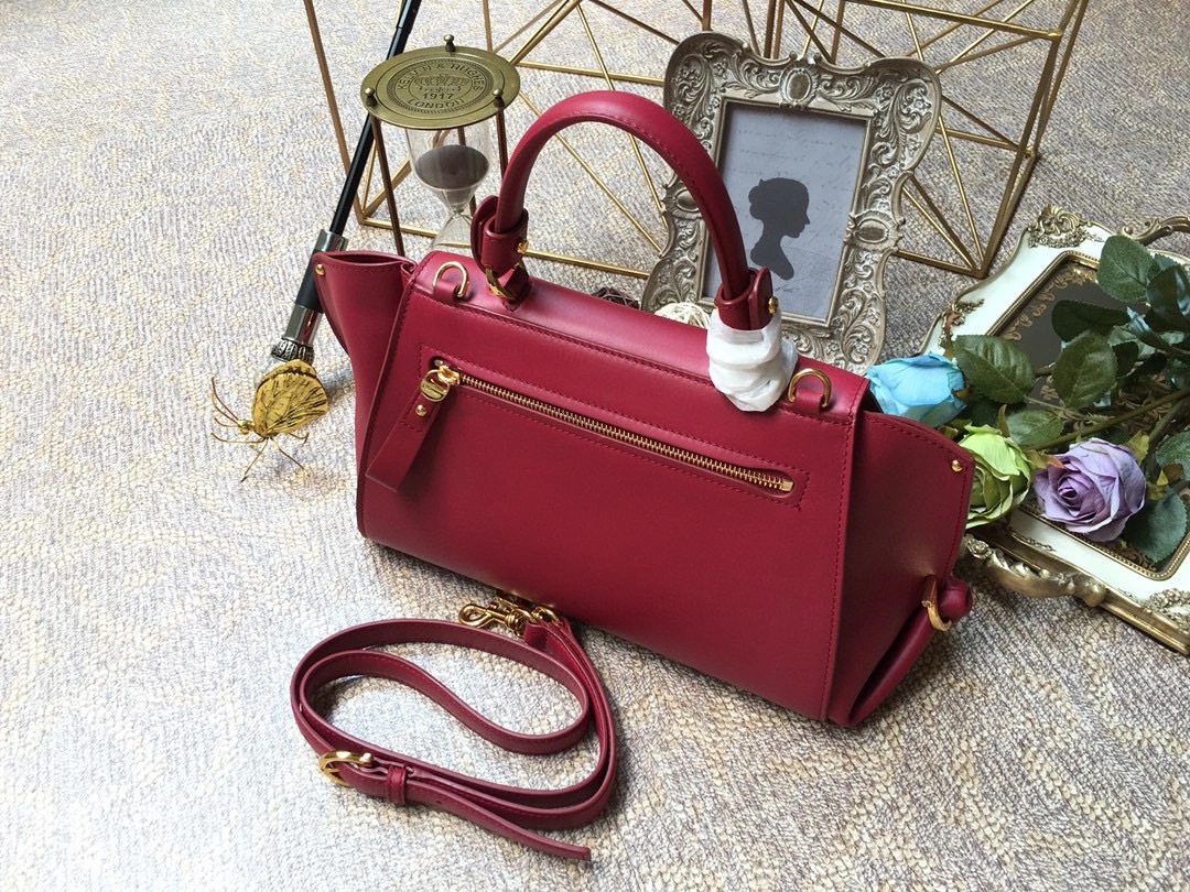 MOMO—Big Sofia Cowhide Sheepskin high quality version item : 202B13K2423