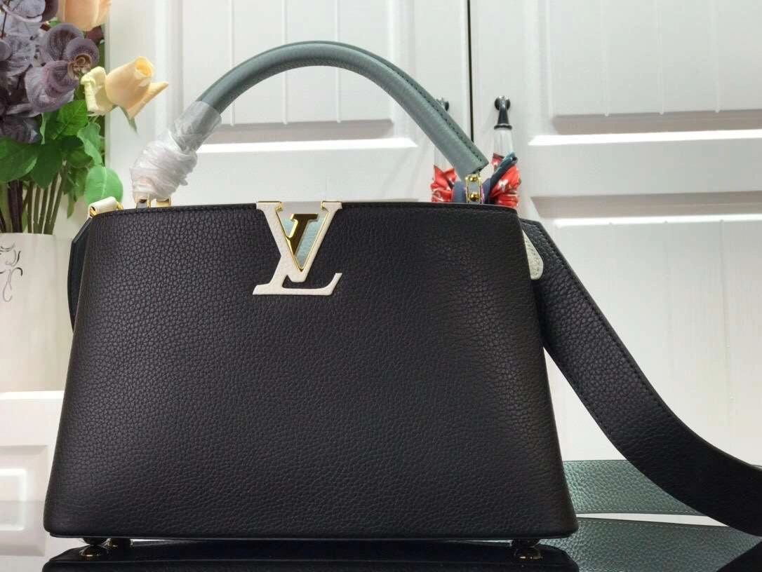 MoMo--- M57523 48865 2 colour item : 174B120E1502-2