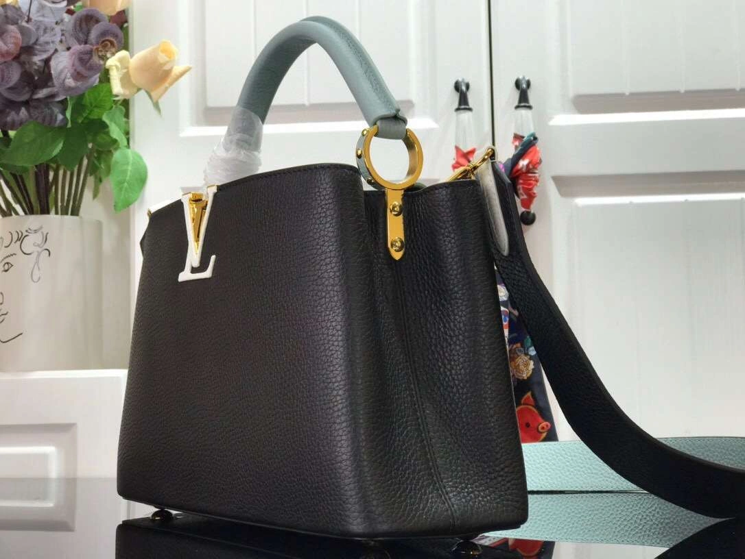 MoMo--- M57523 48865 2 colour item : 174B120E1502-2