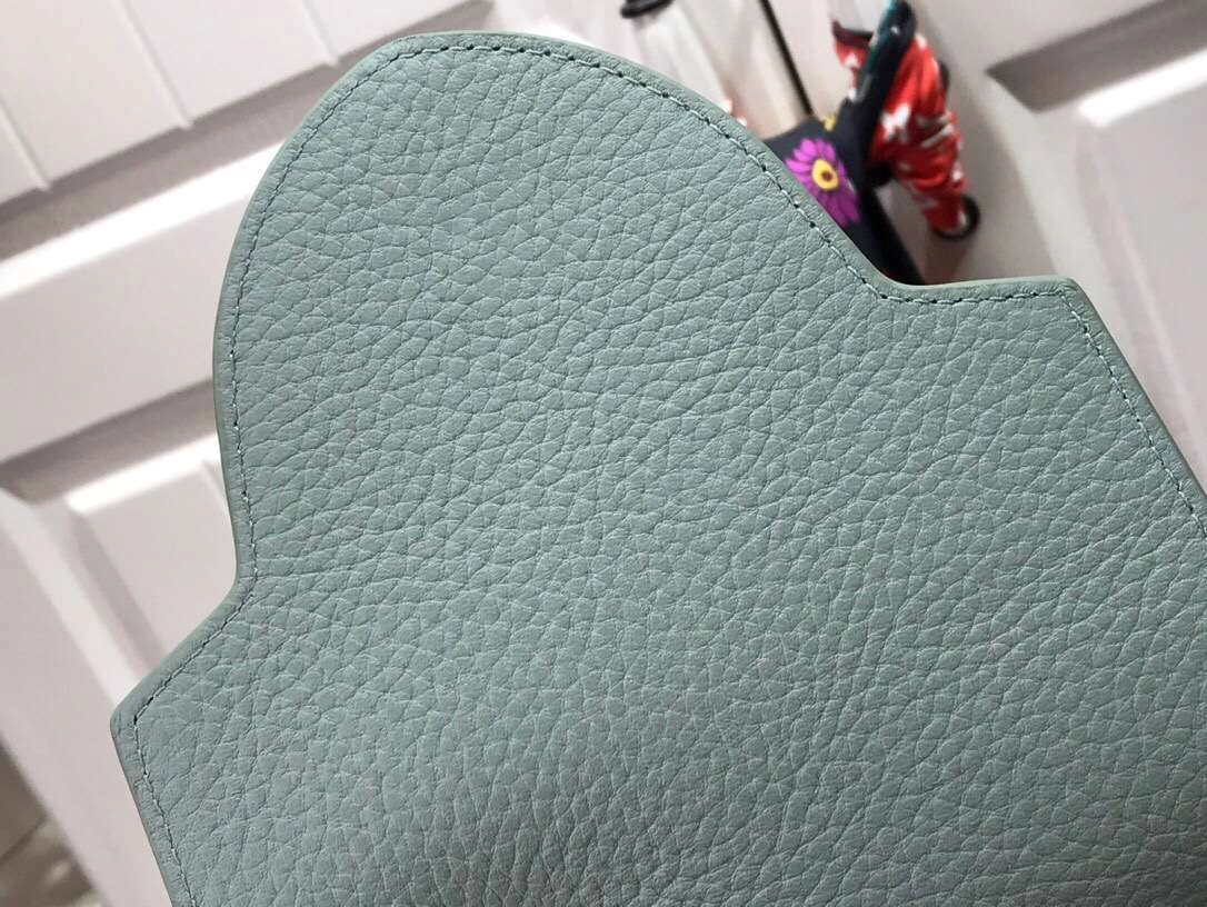 MoMo--- M57523 48865 2 colour item : 174B120E1502-2
