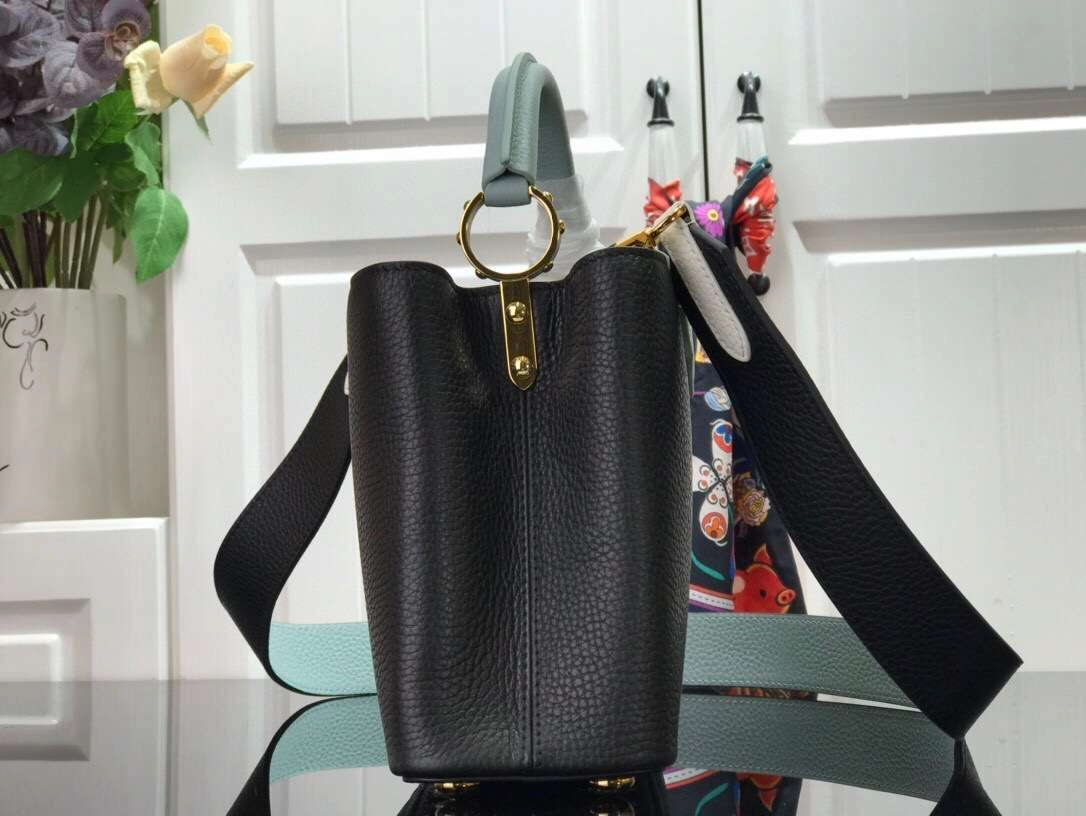 MoMo--- M57523 94519 2 colour item : 174B110E1501-2