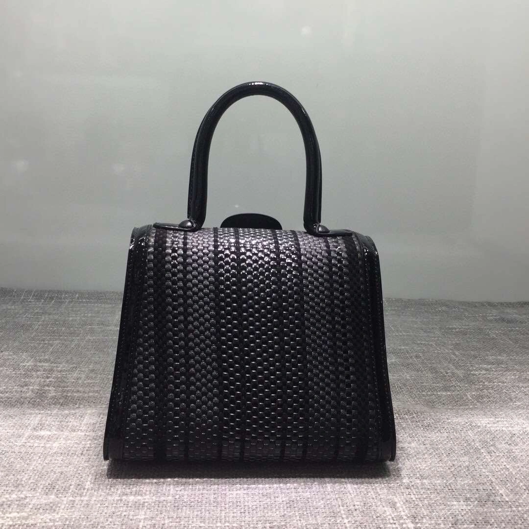 MoMo-- Sellier Brillant Calfskin 2 colour item :177B220D2521-2
