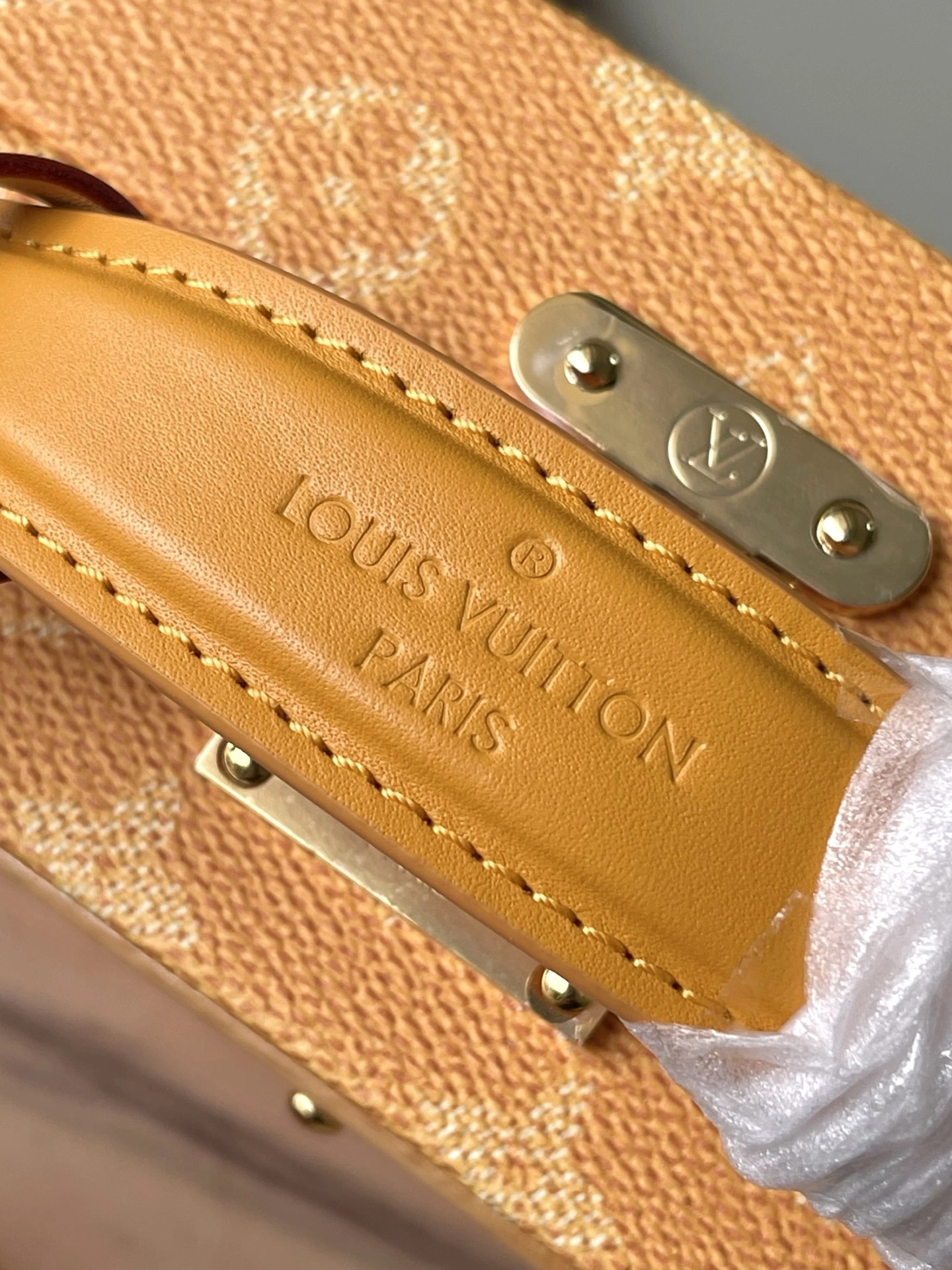 MoMo--8V M12458 high quality version item:E-B574J0206W