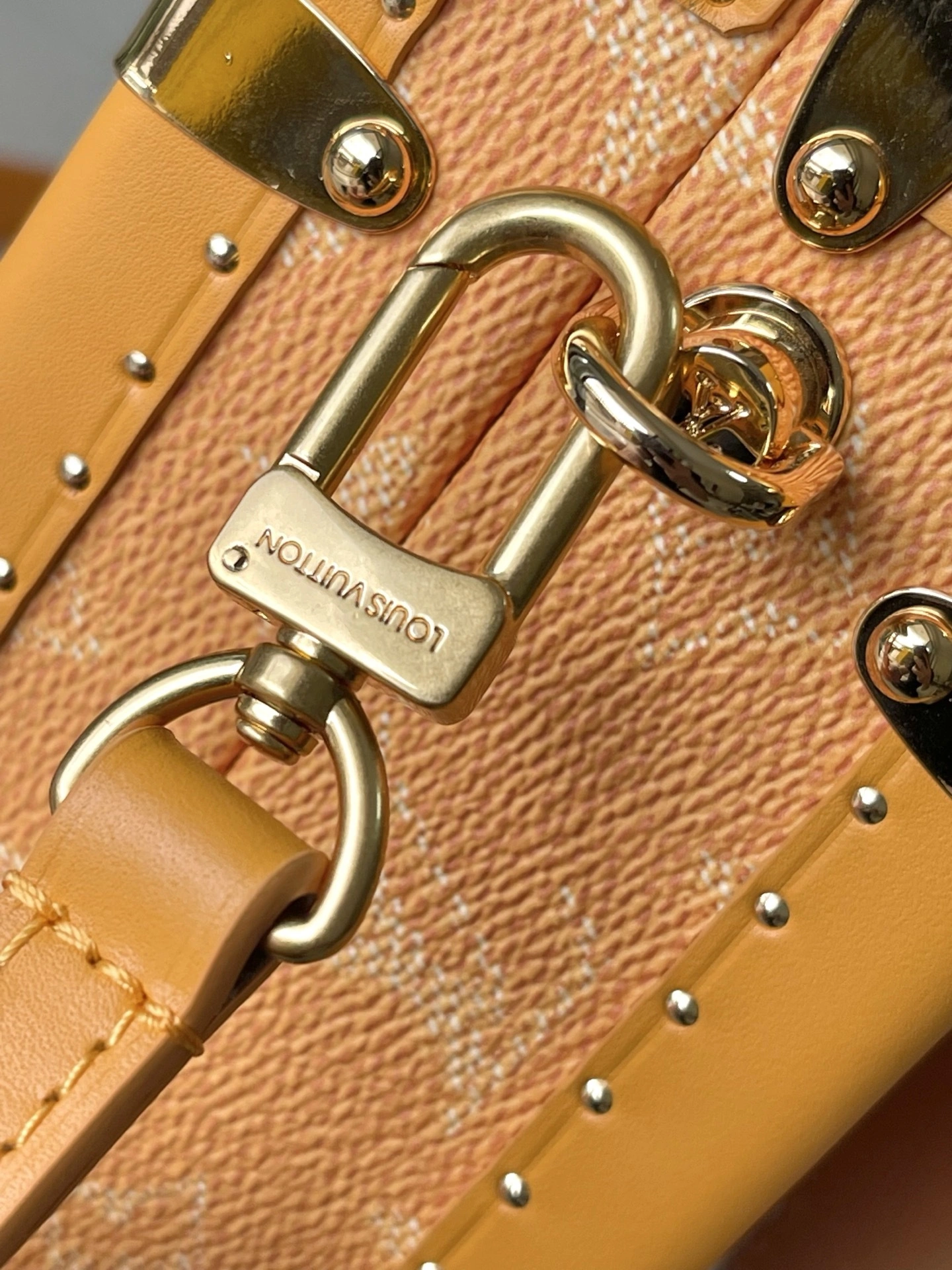 MoMo--8V M12458 high quality version item:E-B574J0206W