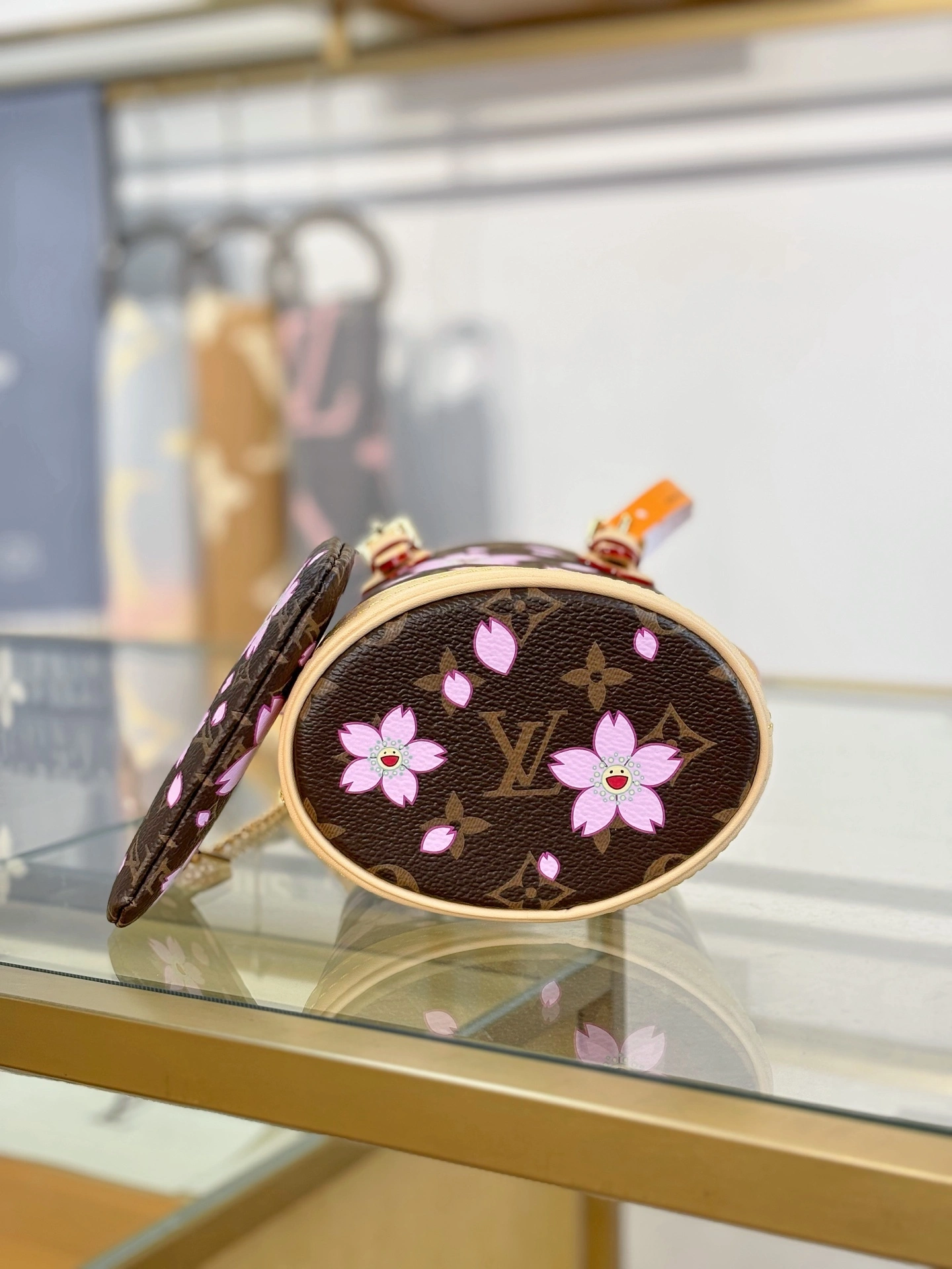 MoMo--8V M13417 high quality version item:E-B574J0203W