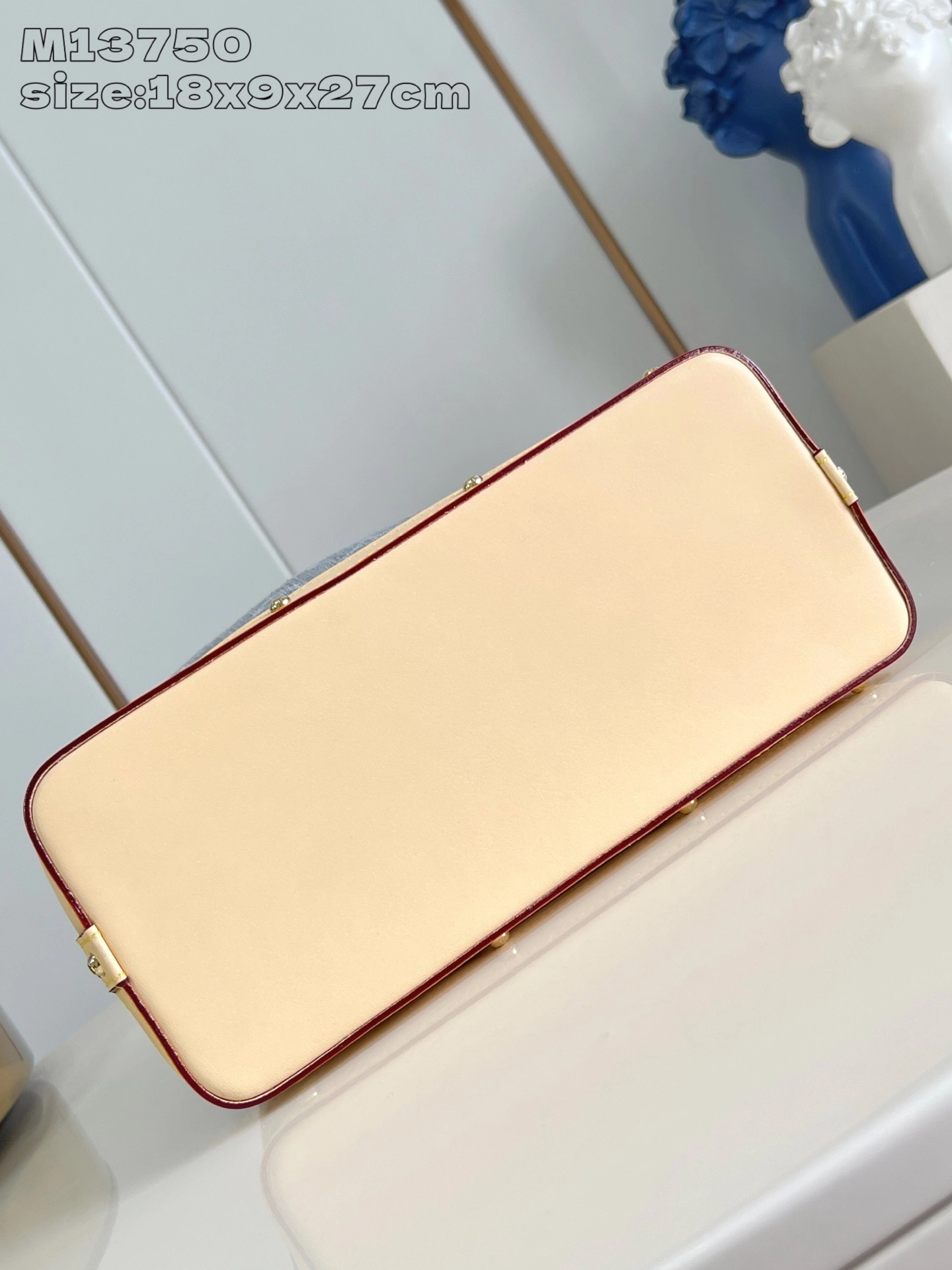 MoMo--8V M13750 Cotton cowhide high quality version item:E-B574J0404W
