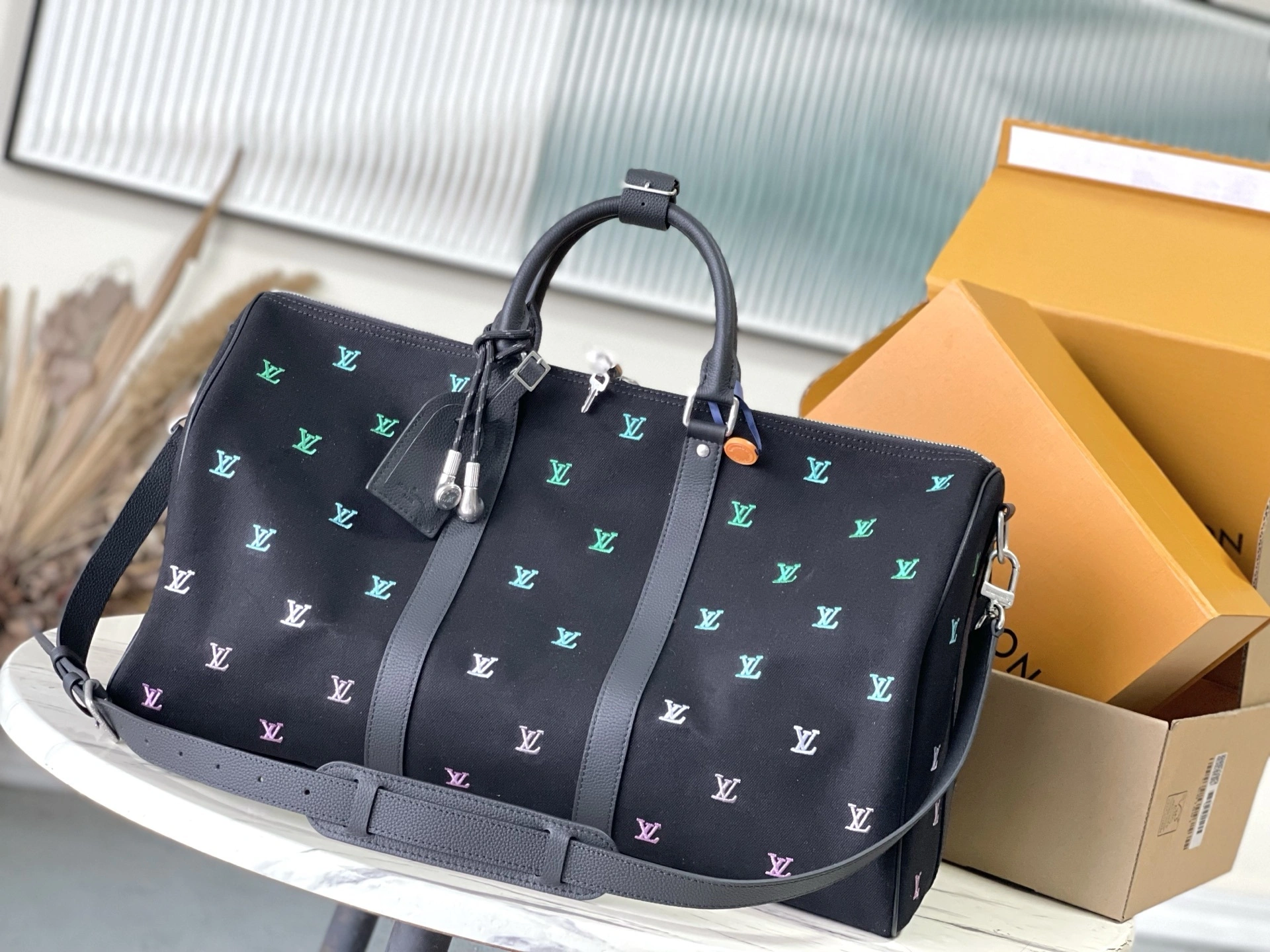 MoMo--8V M13966 embroidery high quality version item:E-B574J0422W